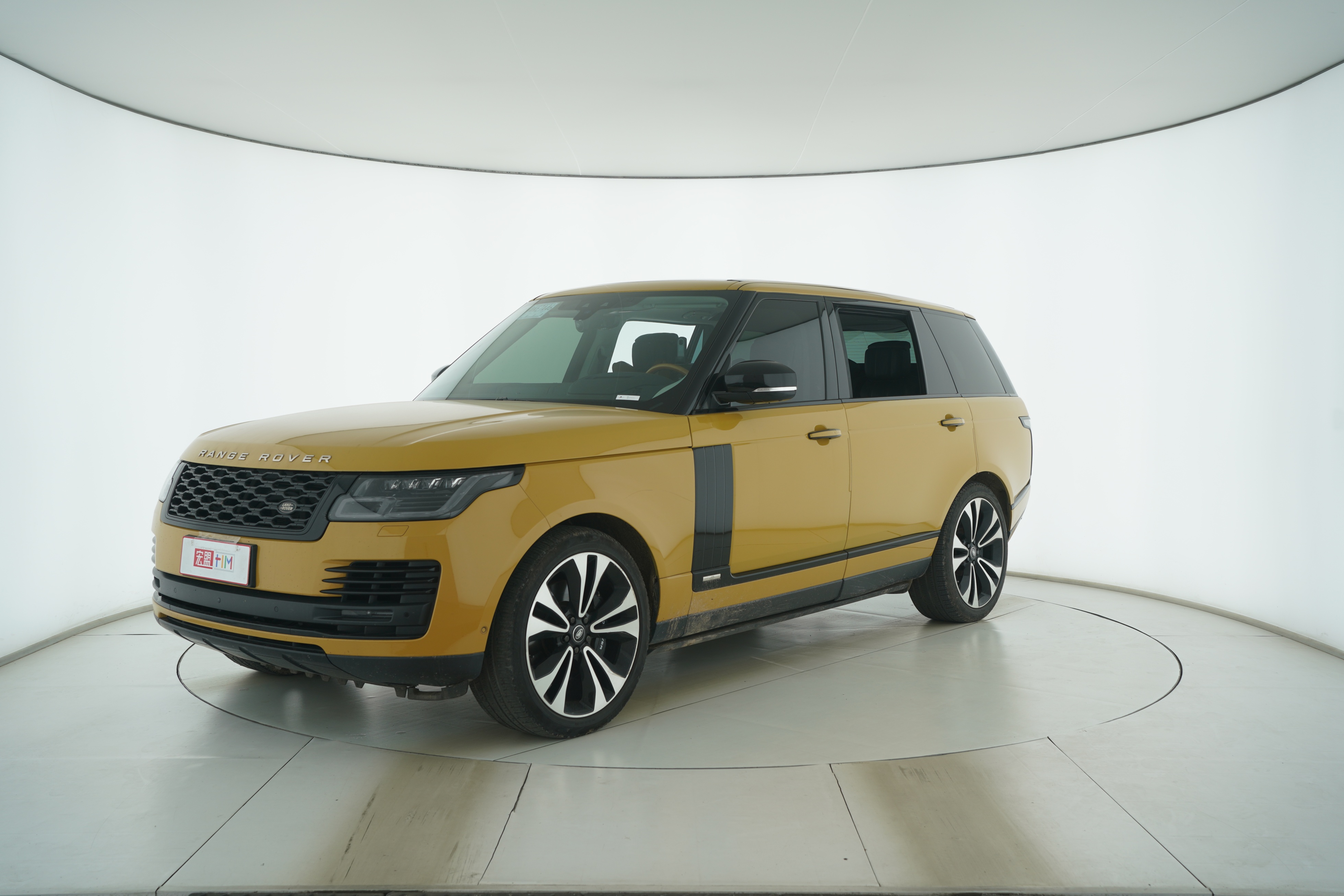 Land Rover Range Rover 2020 — фото 1