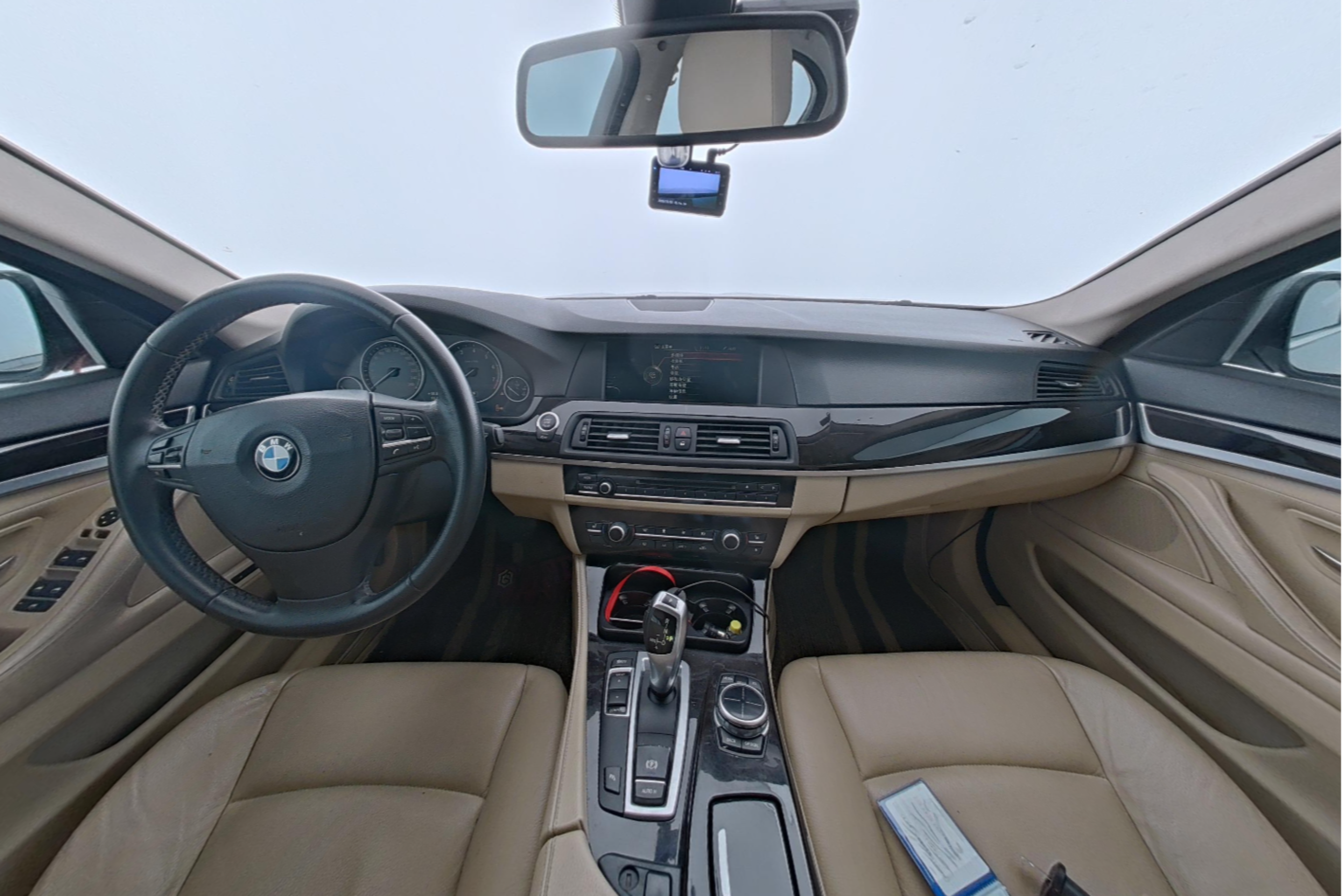 BMW 5 Series 2013 — фото 9