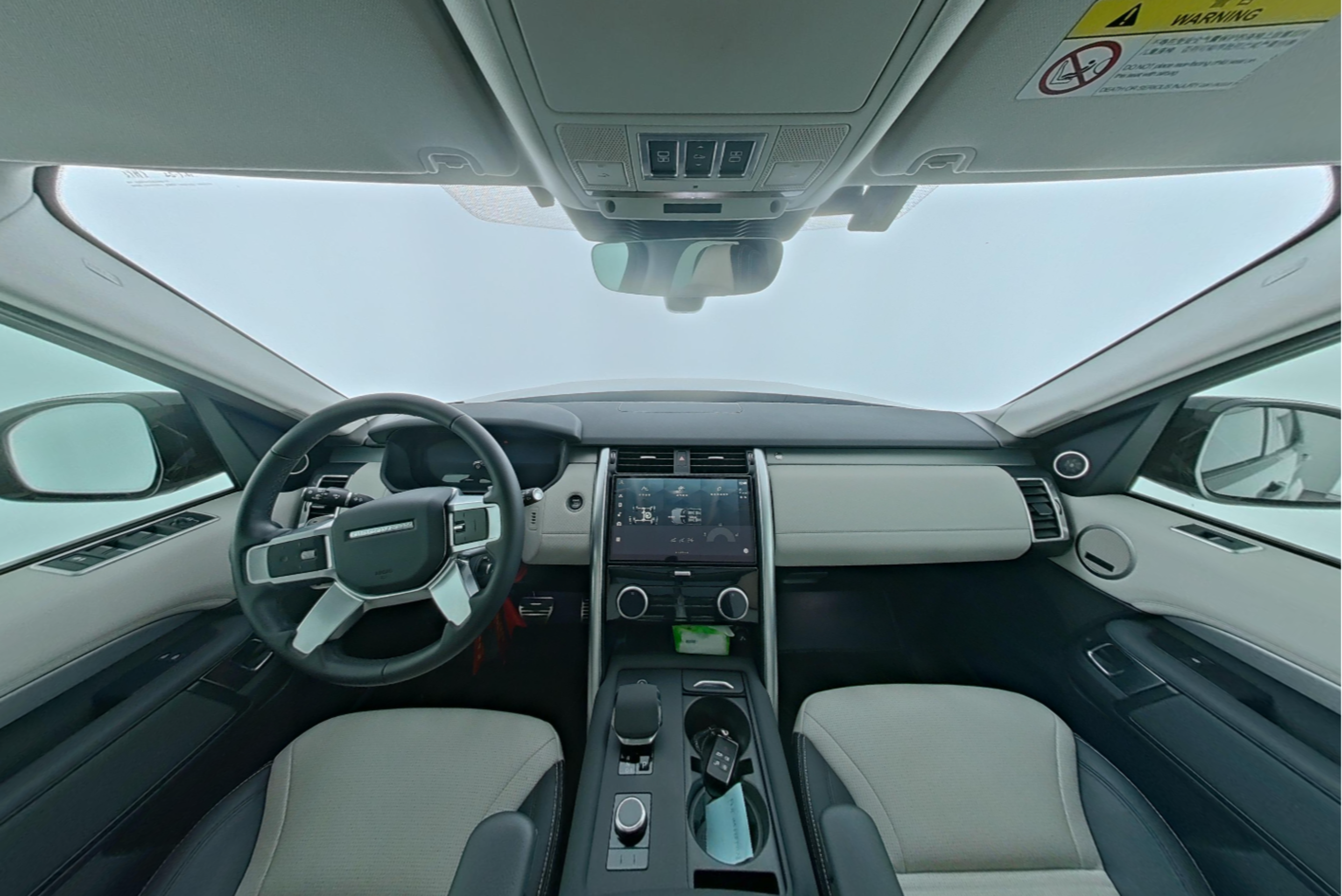 Land Rover Discovery 2022 — фото 9