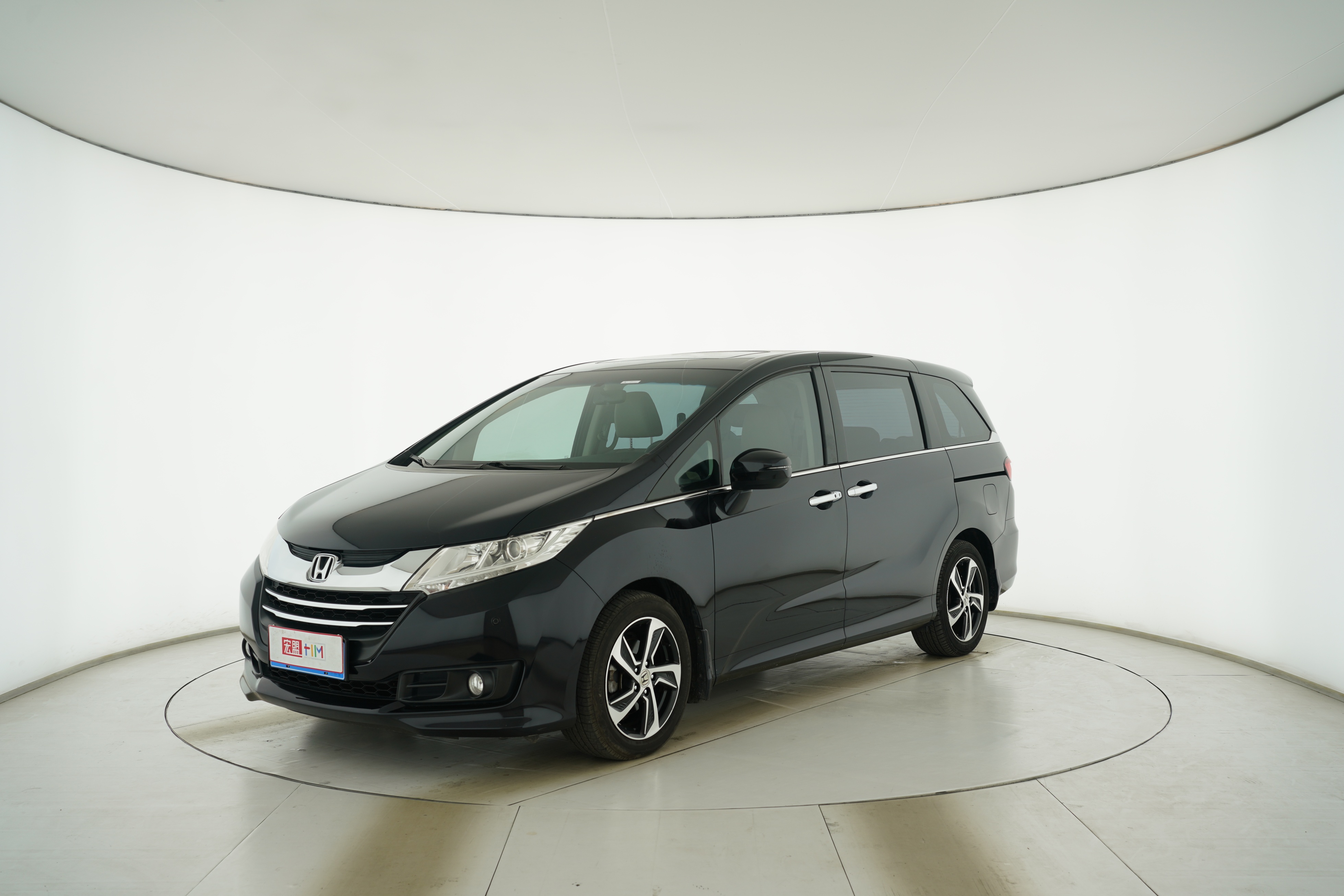 Honda Odyssey 2017 — фото 1