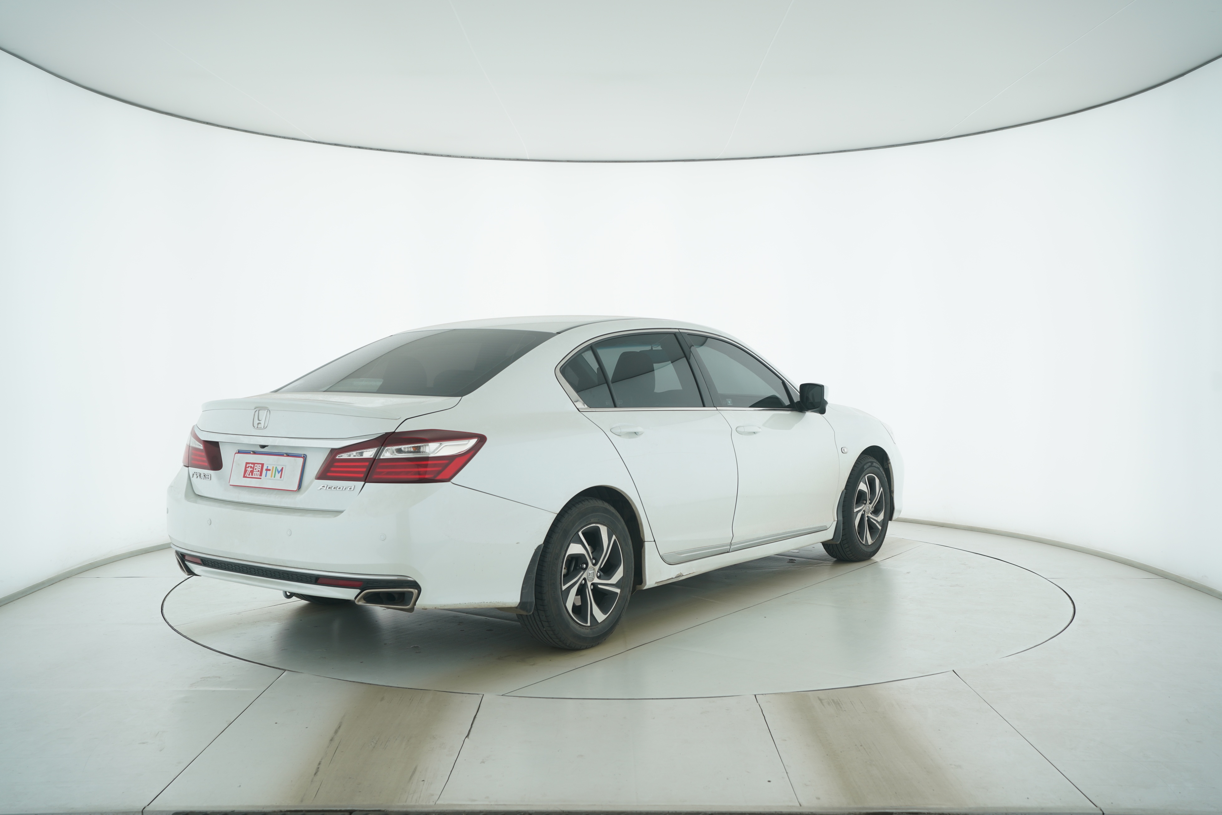 Honda Accord 2016 — фото 4