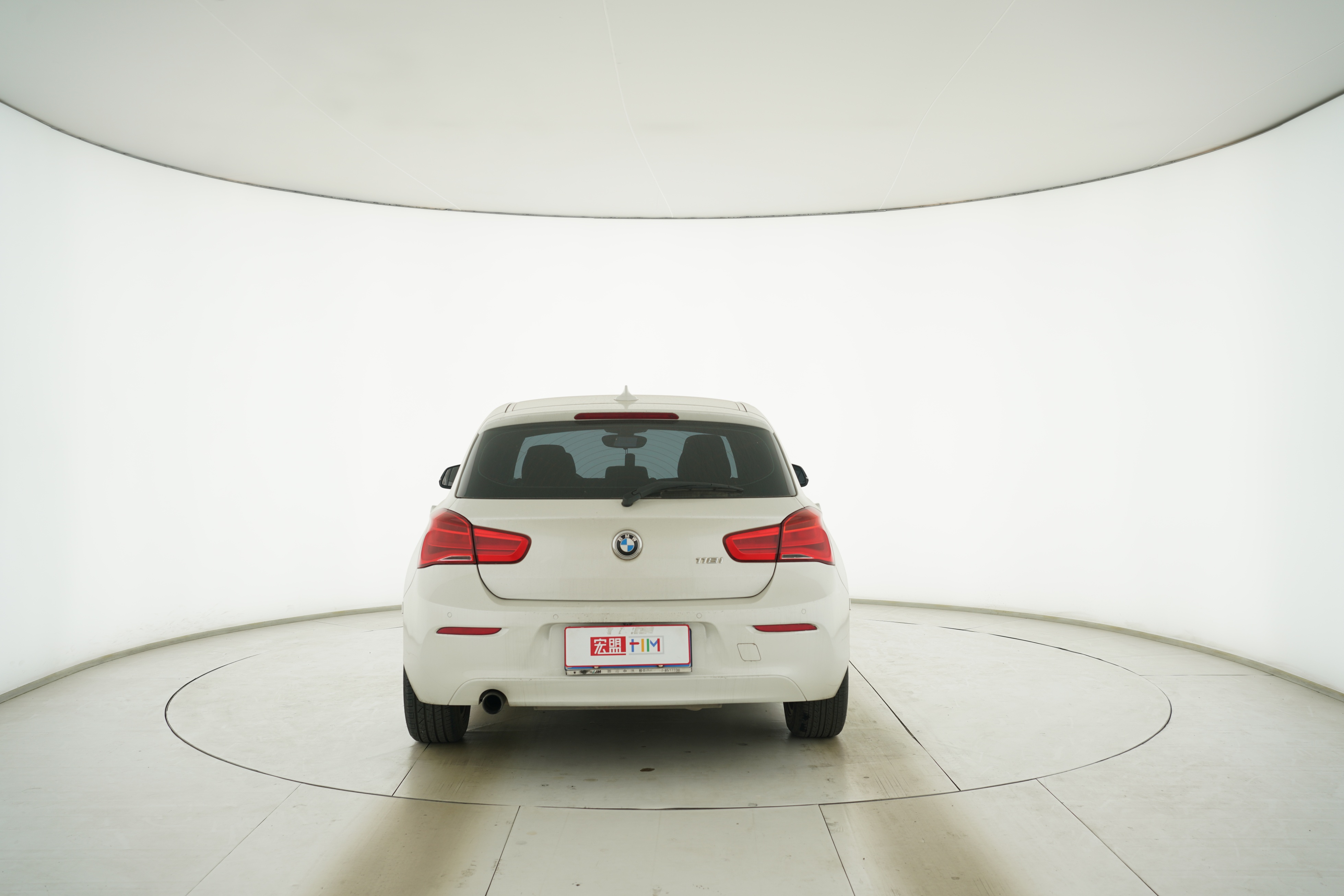 BMW 1 Series (Import) 2016 — фото 6