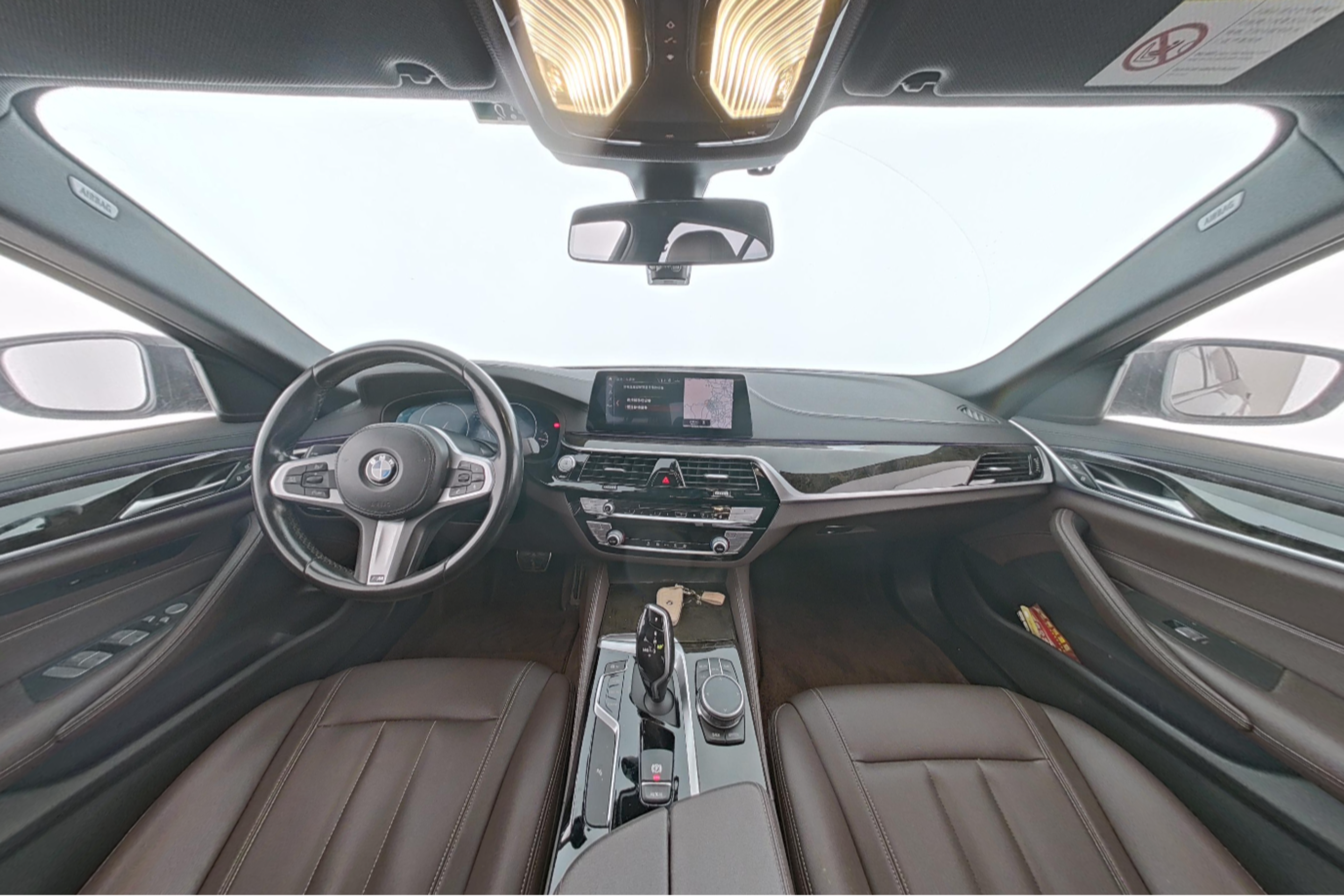 BMW 5 Series 2019 — фото 9