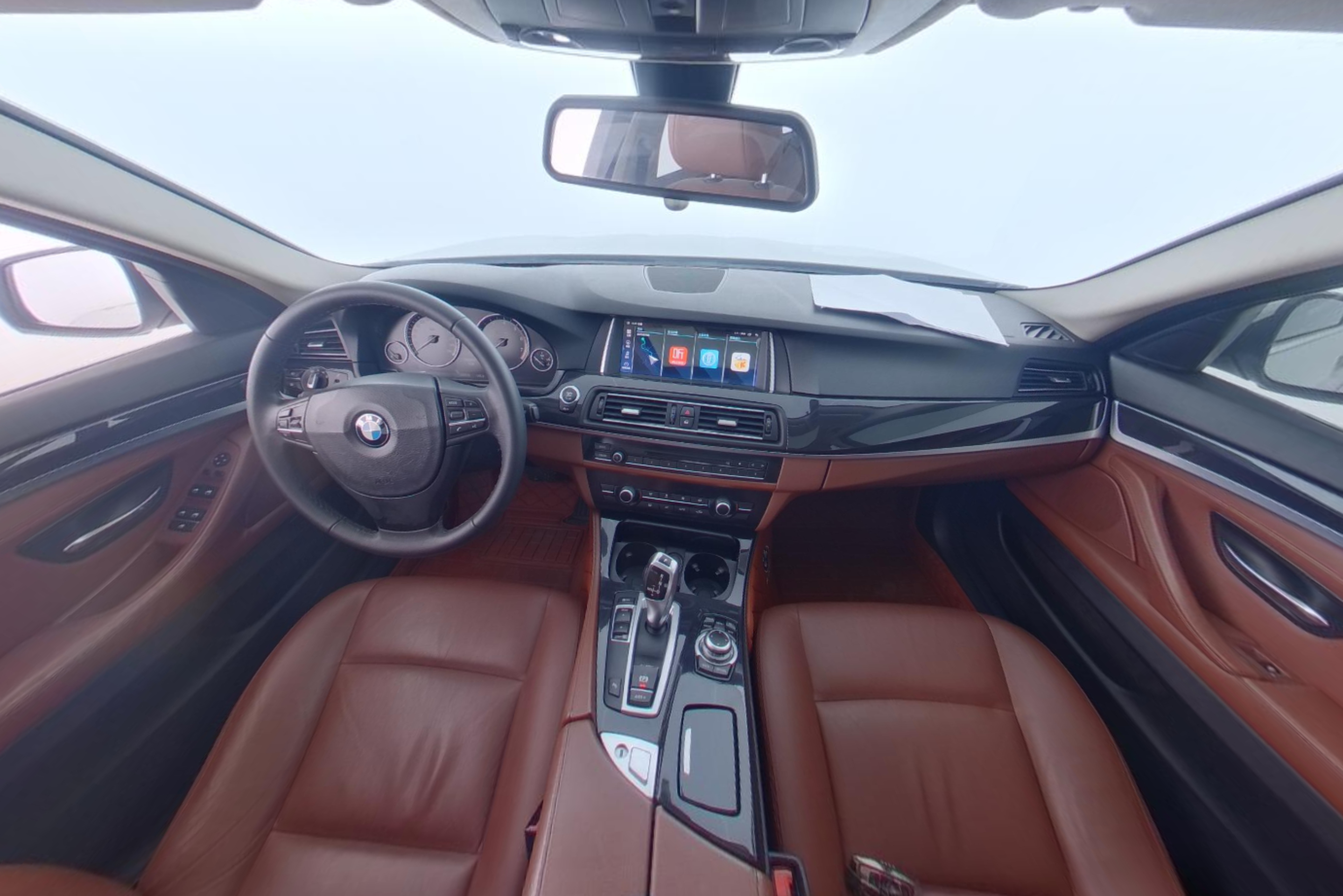 BMW 5 Series 2013 — фото 9