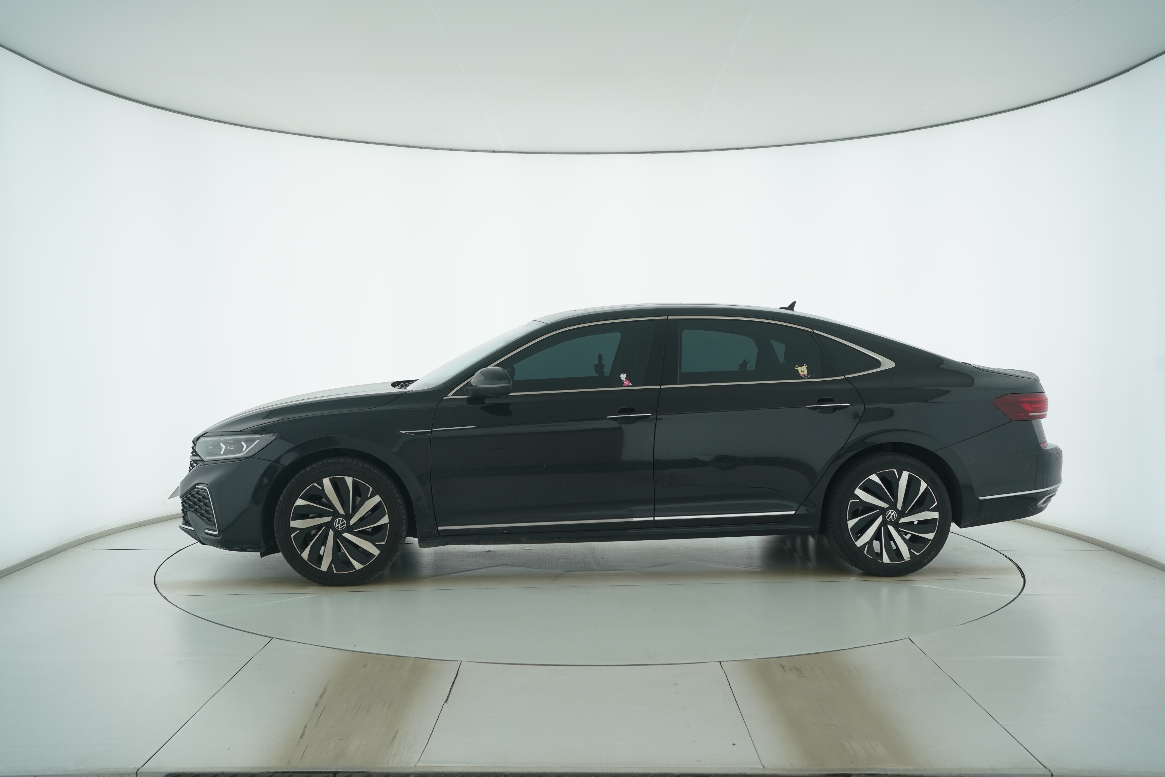 Volkswagen Passat 2015 — фото 7