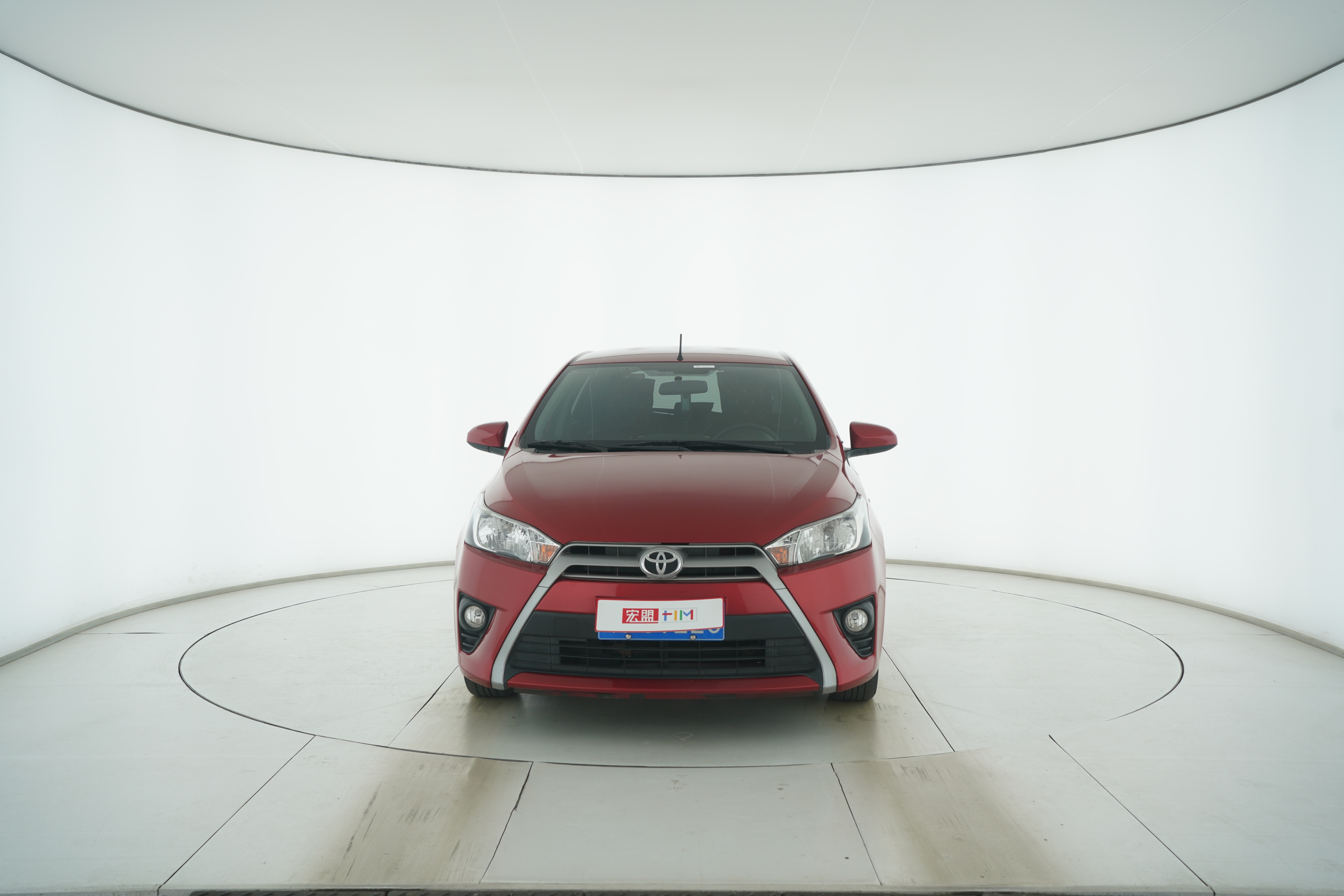 Toyota YARiS L 2014 — фото 5