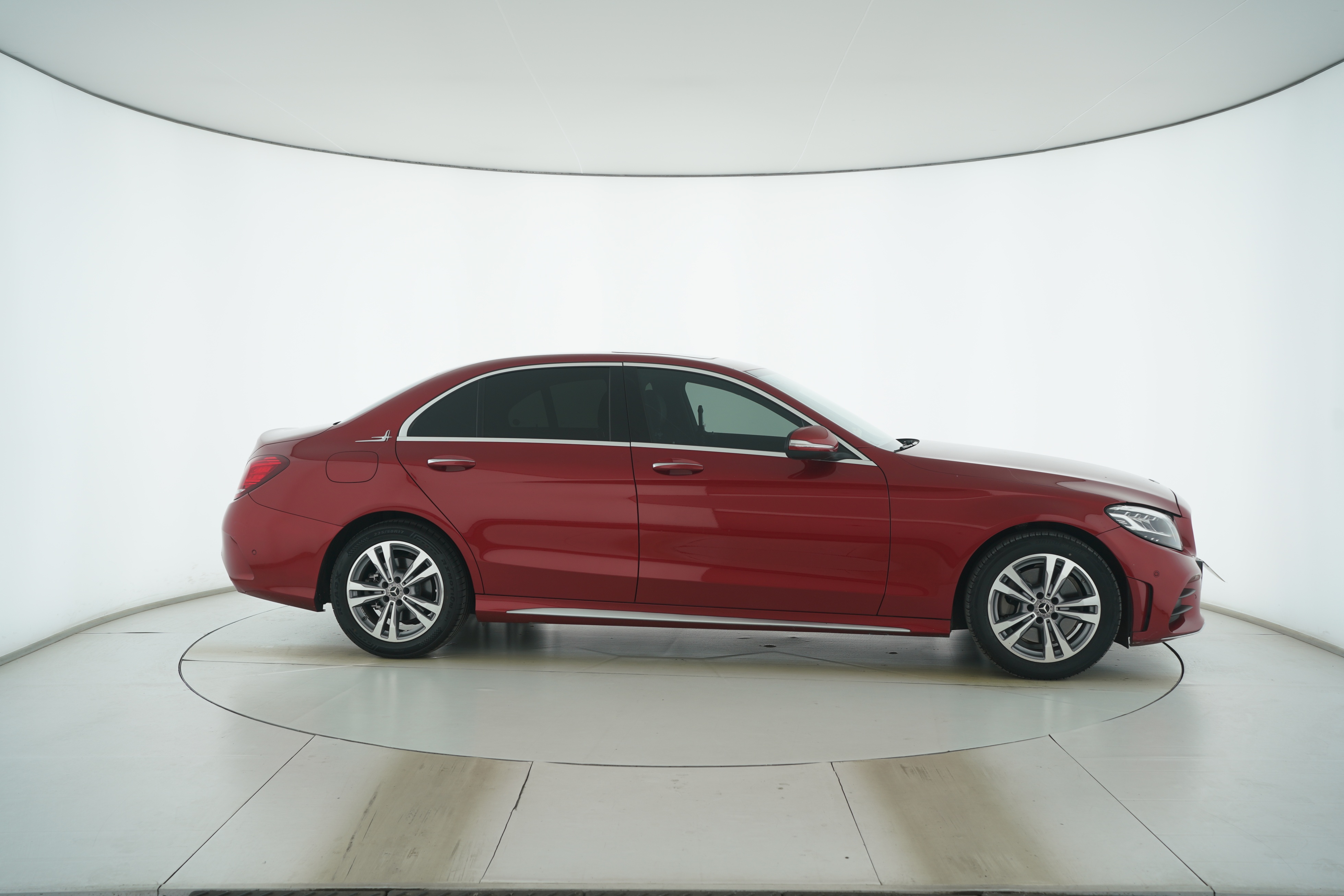 Mercedes Benz C-Class 2020 — фото 8