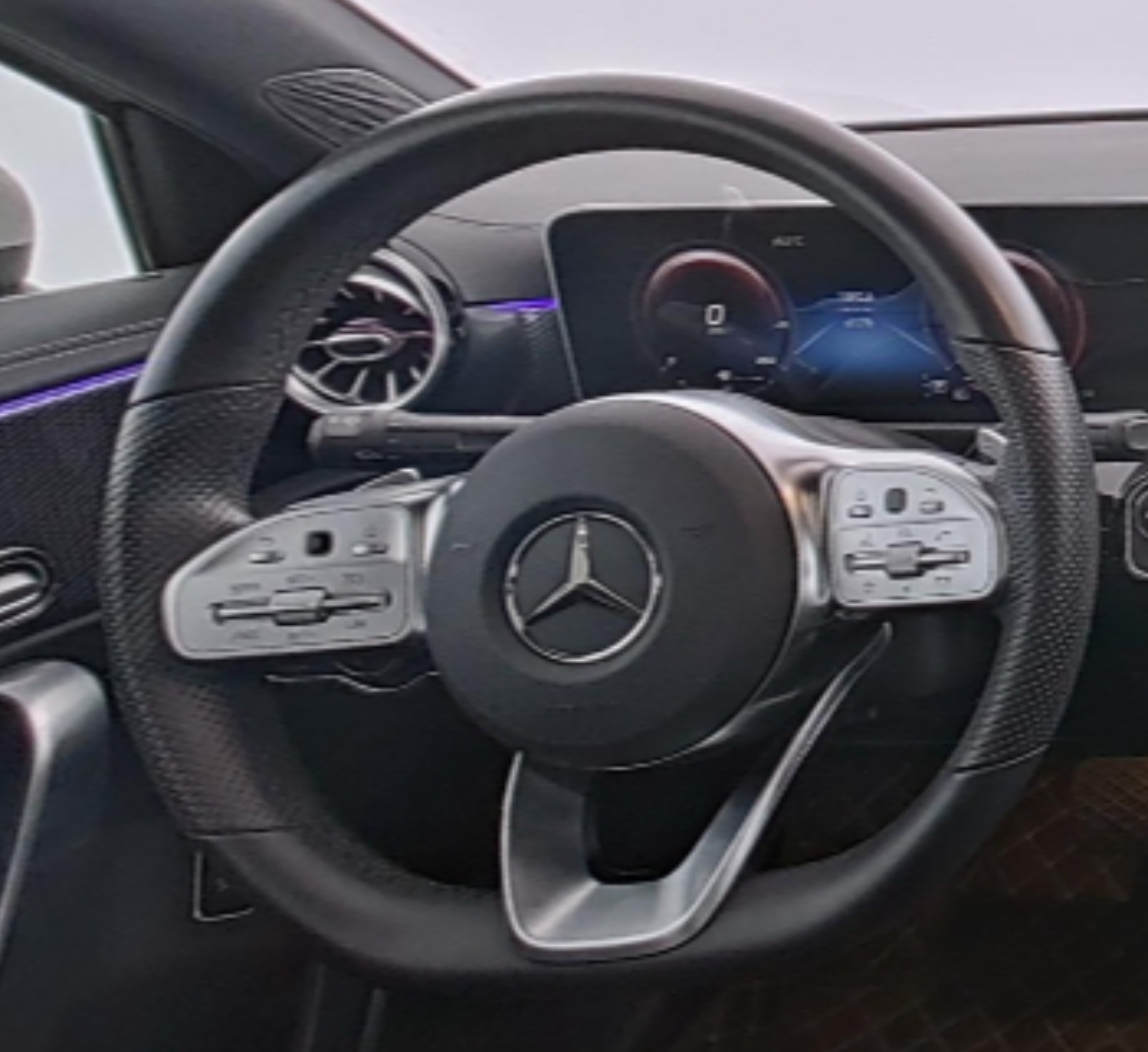 Mercedes Benz A-Class 2020 — фото 10