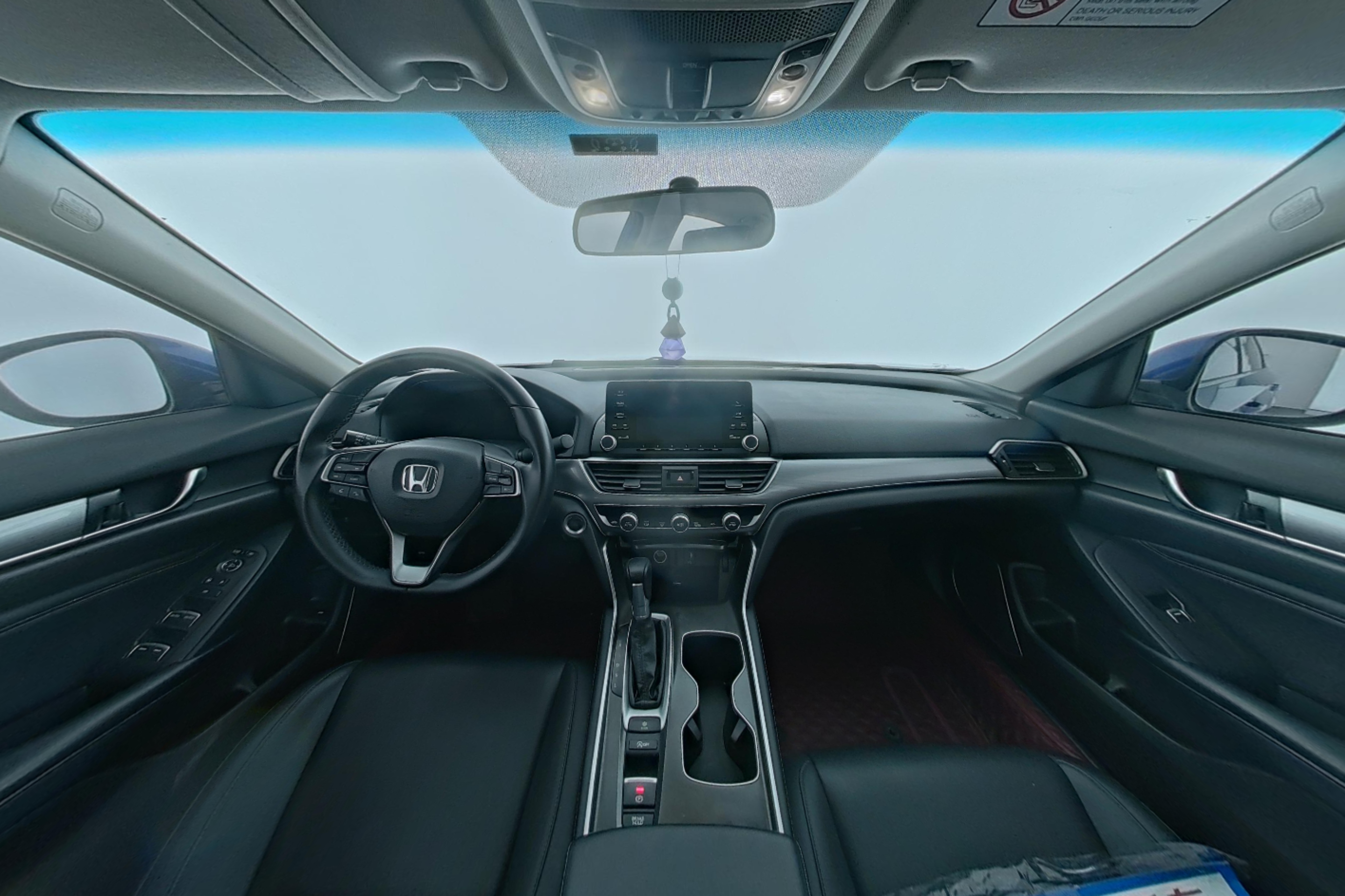 Honda Accord 2018 — фото 9