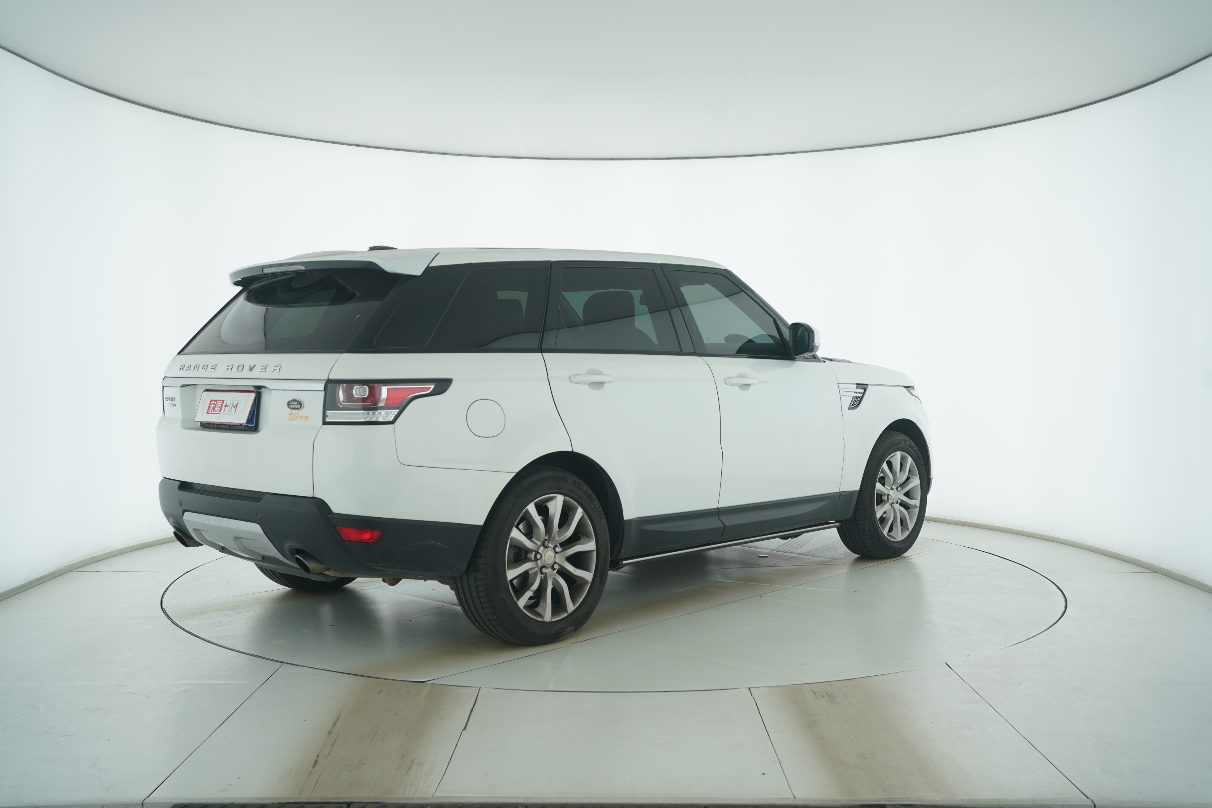 Land Rover Range Rover Sport 2015 — фото 4
