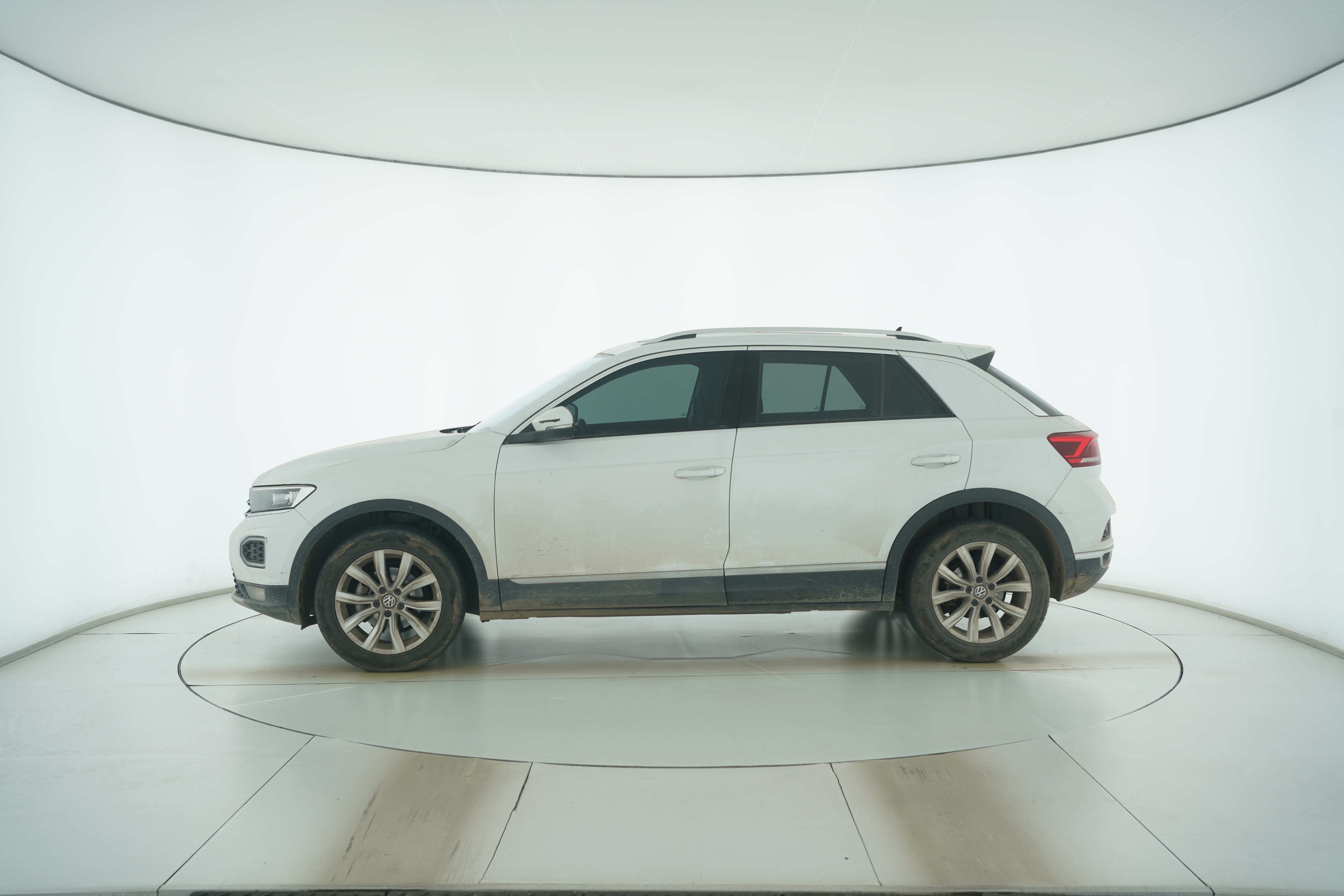 Volkswagen T-ROC 2018 — фото 7