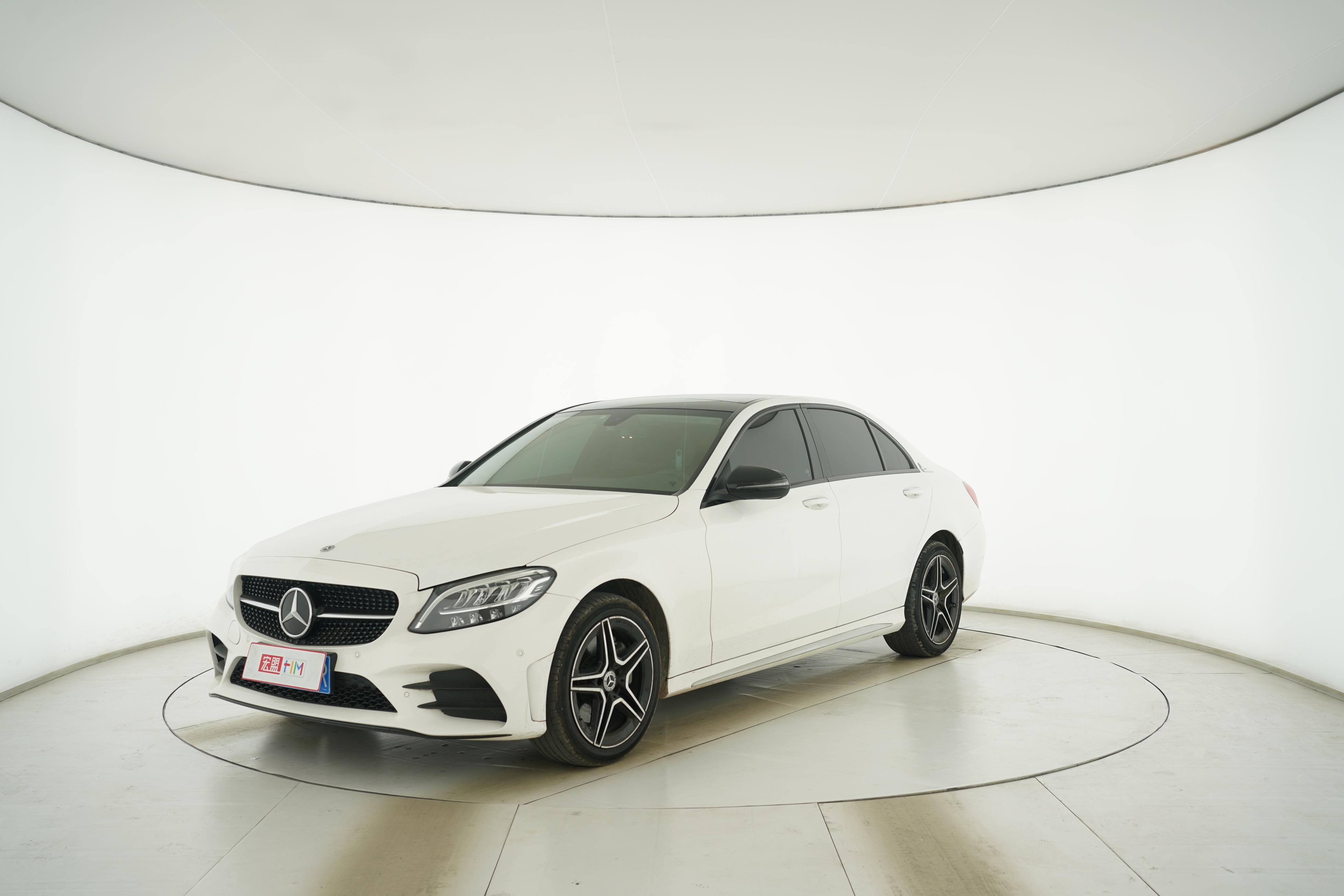 Mercedes Benz C-Class 2020 — фото 1