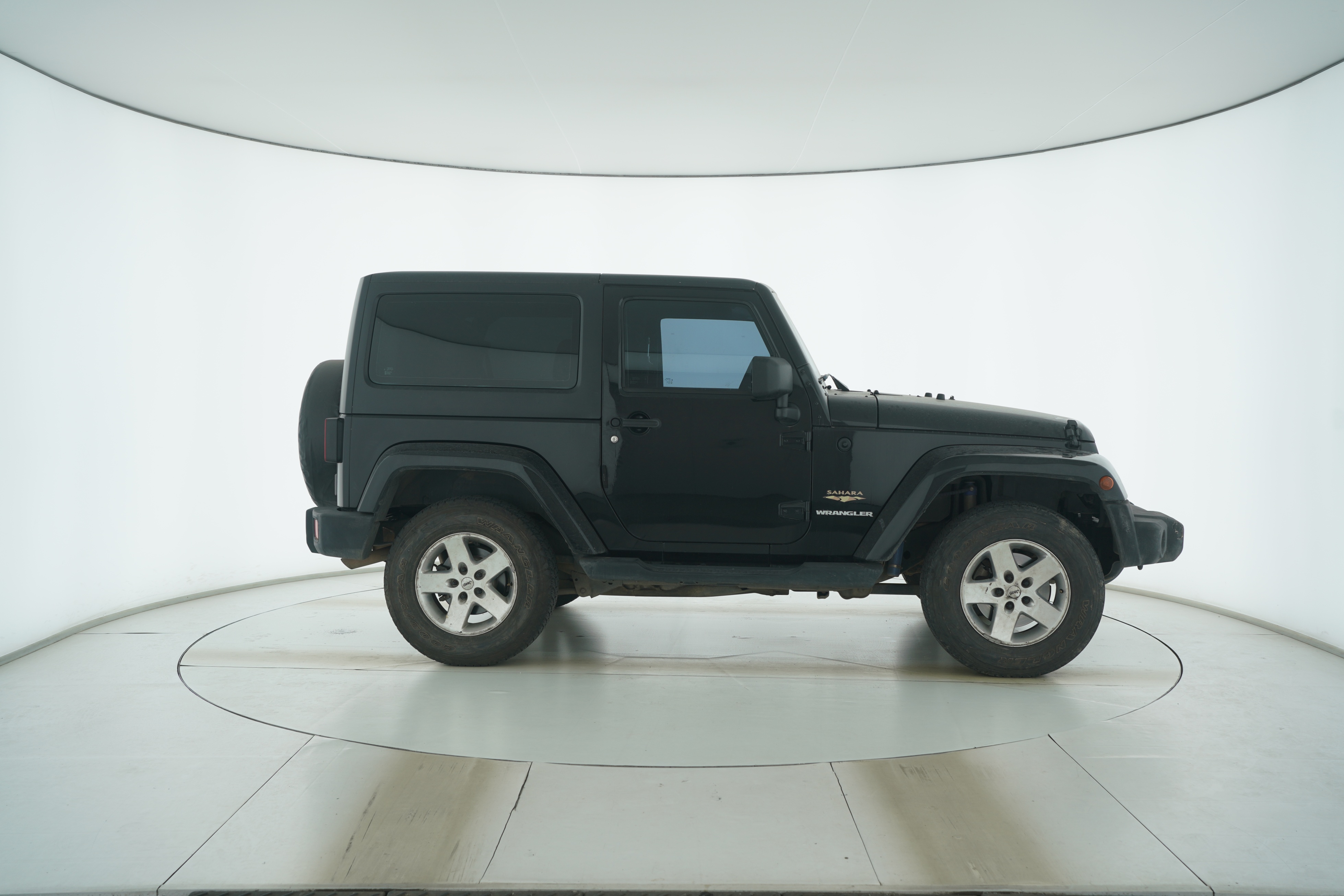 Jeep Wrangler 2013 — фото 8