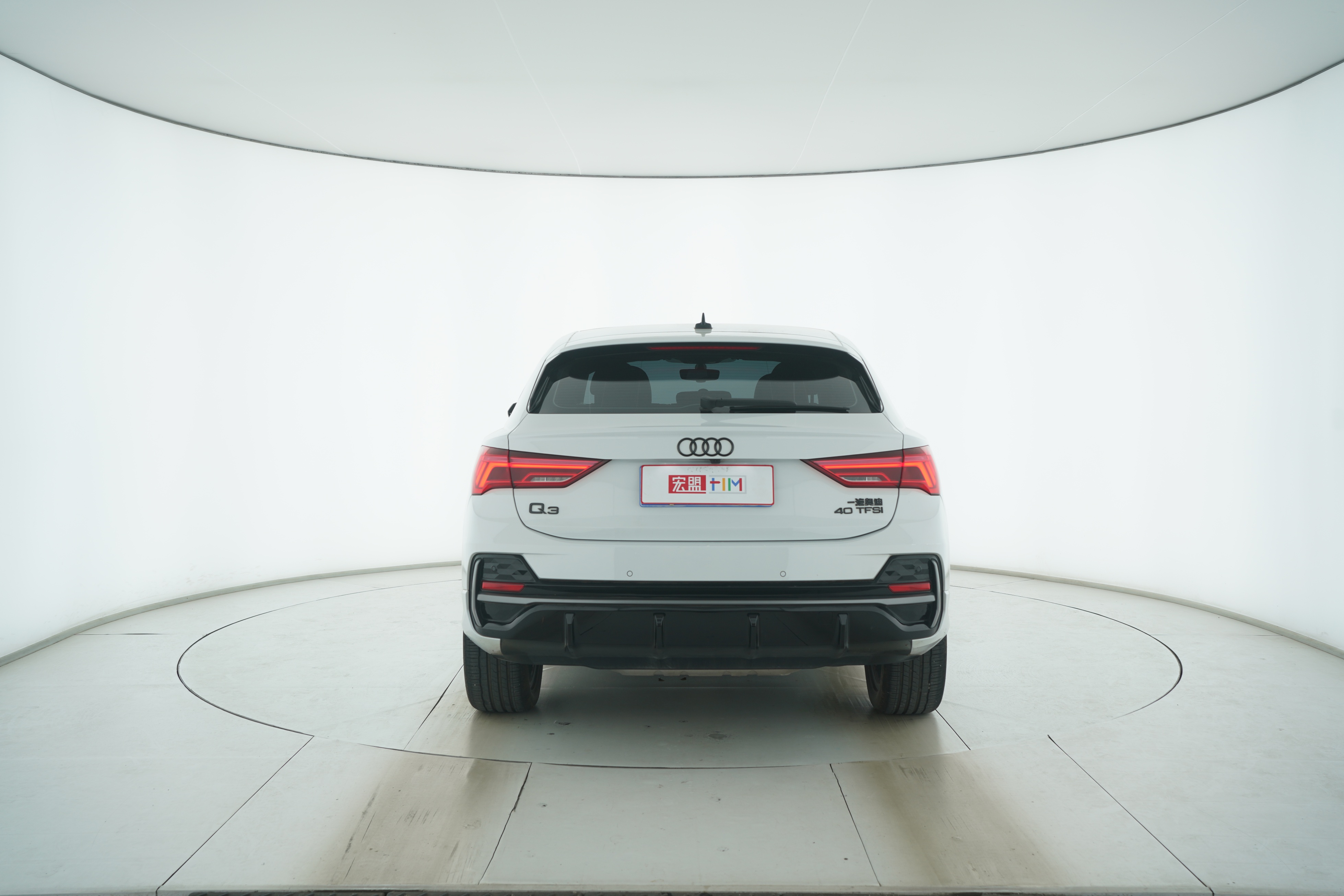 Audi Q3 Sportback 2024 — фото 6
