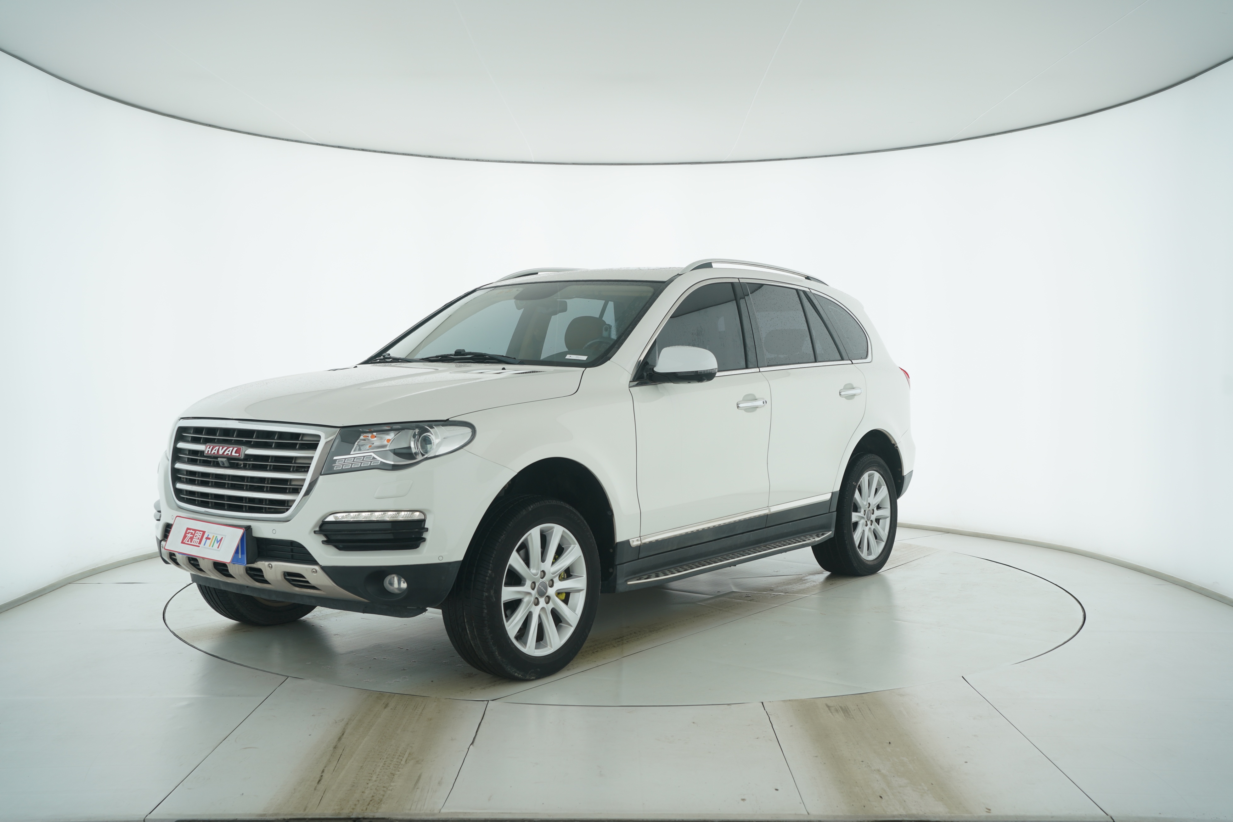 HAVAL H8 2015 — фото 1