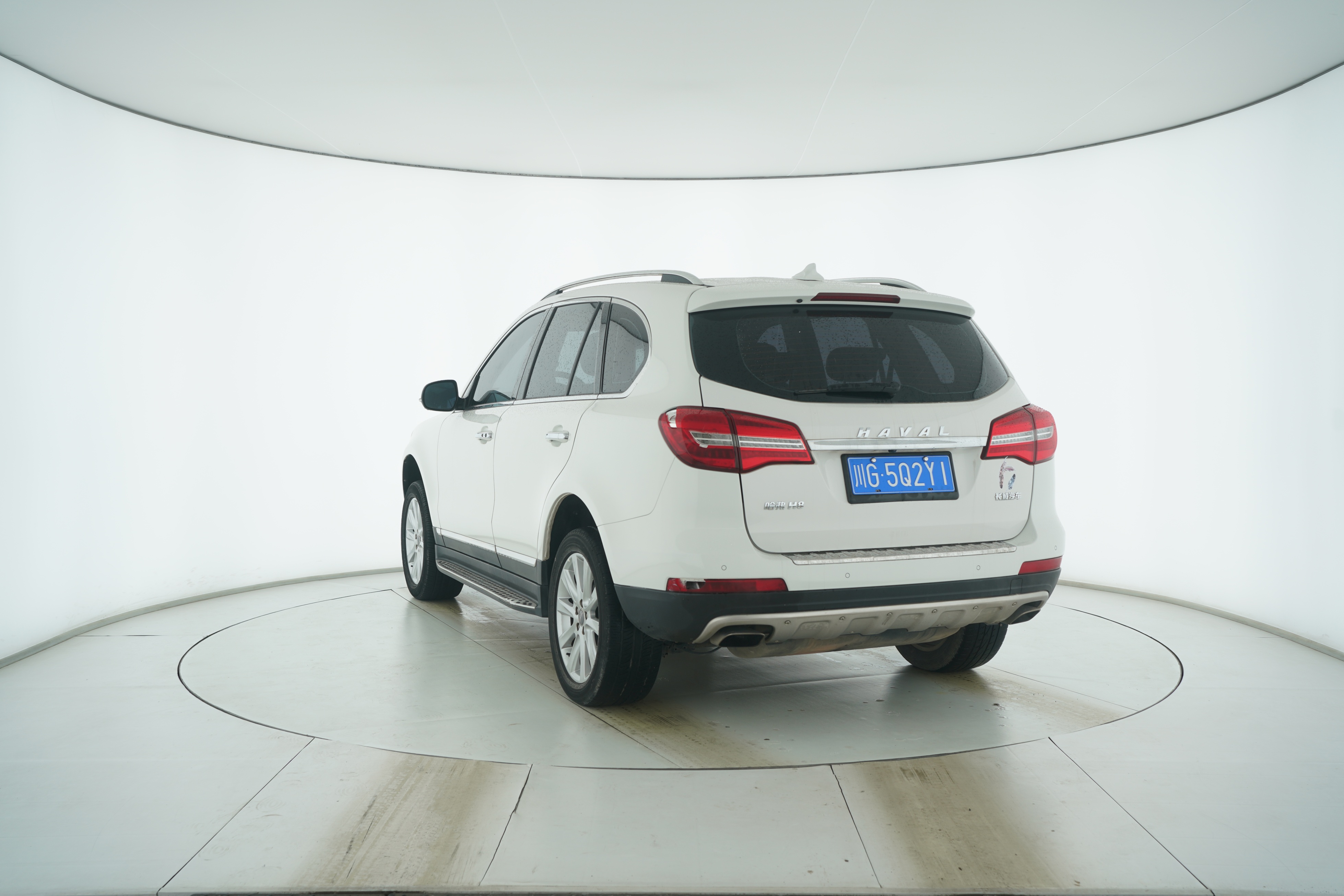 HAVAL H8 2015 — фото 3