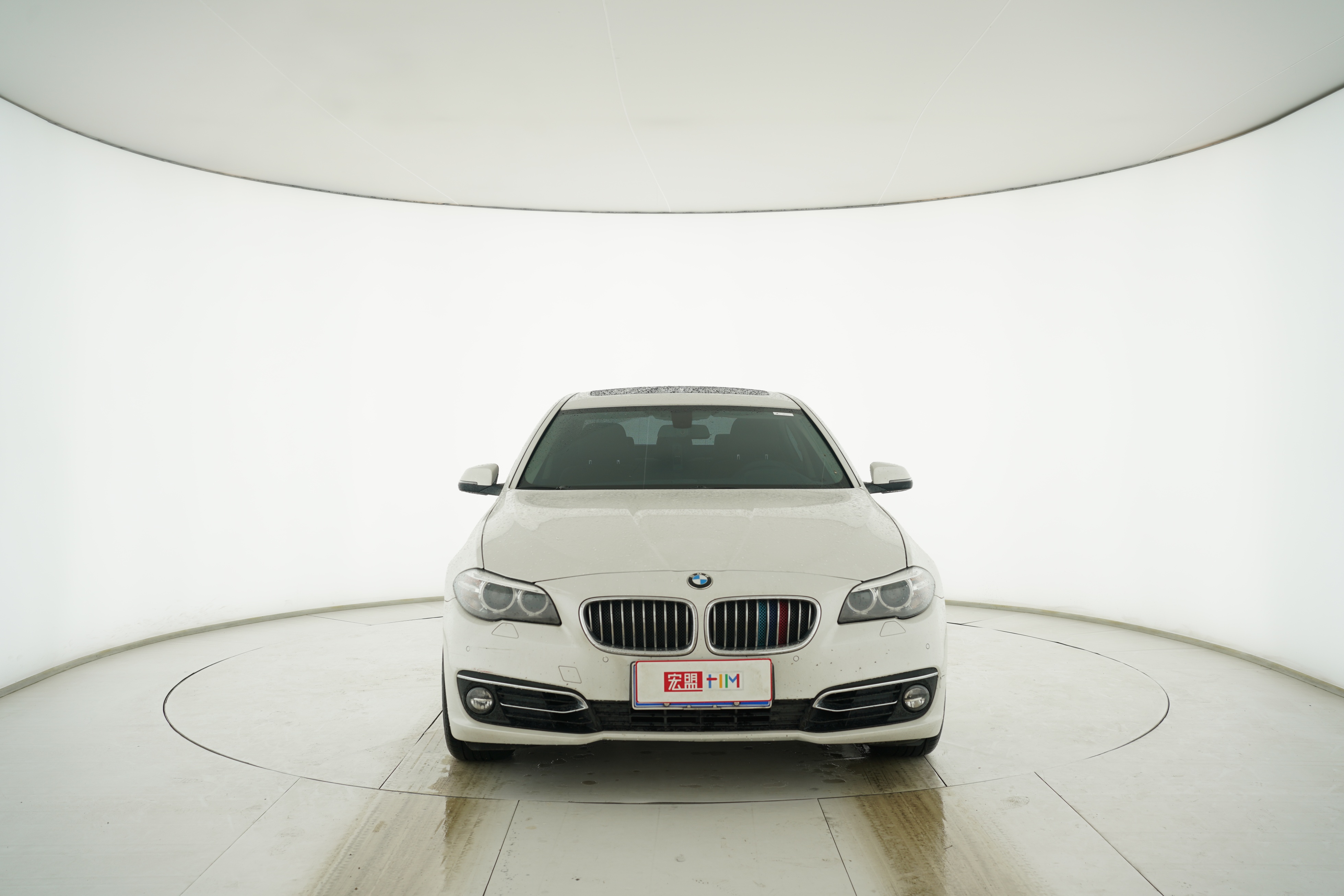 BMW 5 Series 2017 — фото 5