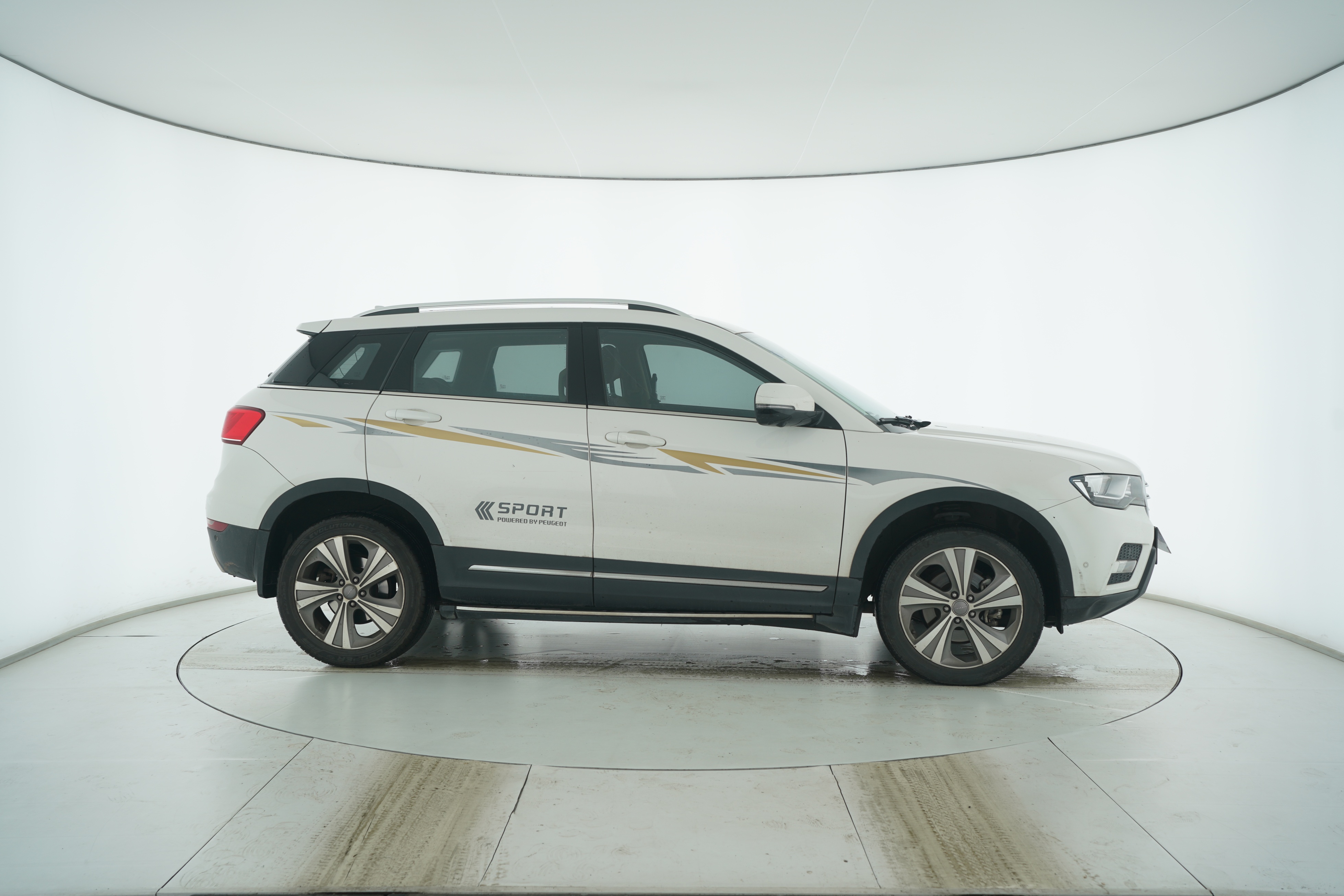 HAVAL H6 Coupe 2015 — фото 8