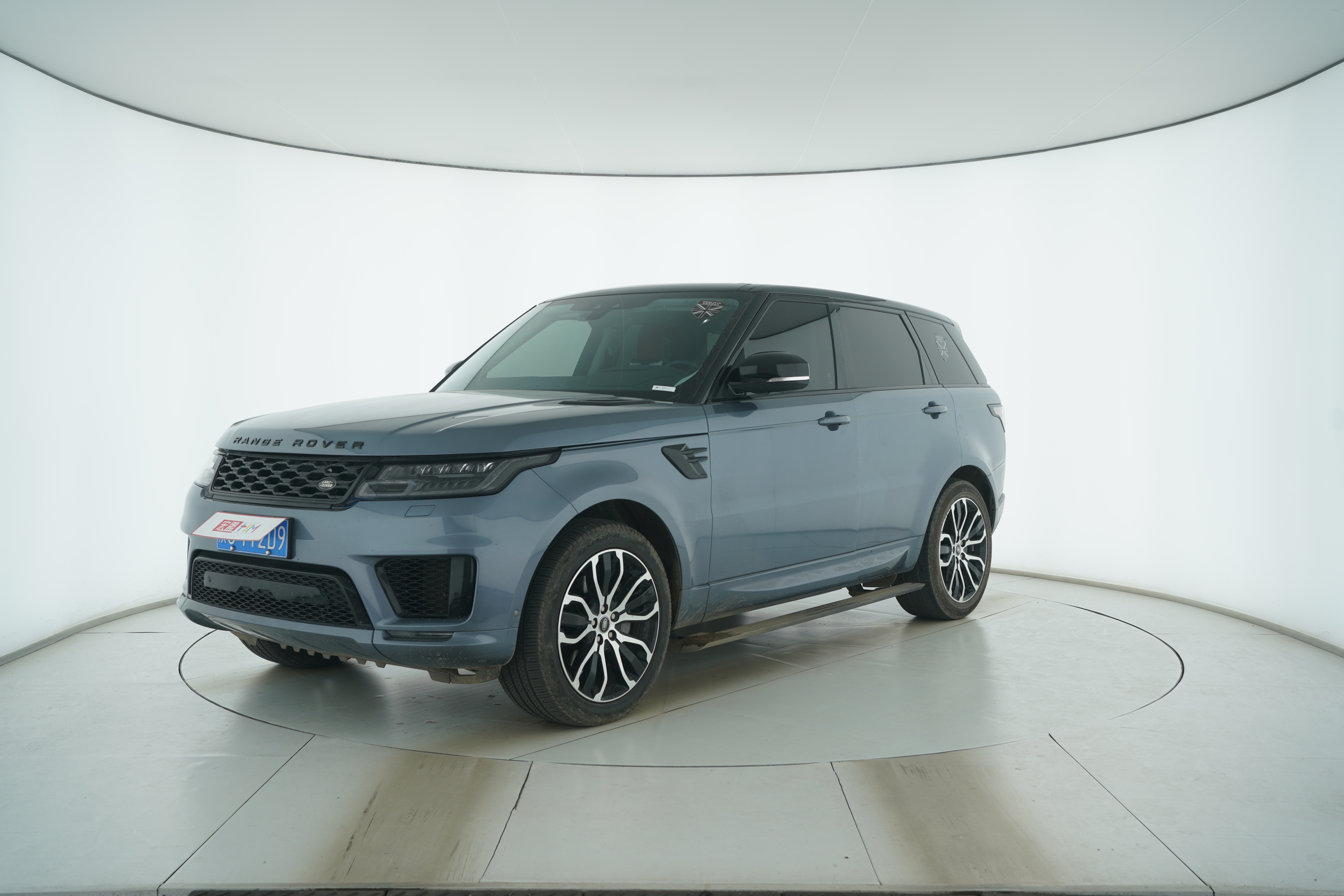 Land Rover Range Rover Sport 2022 — фото 1