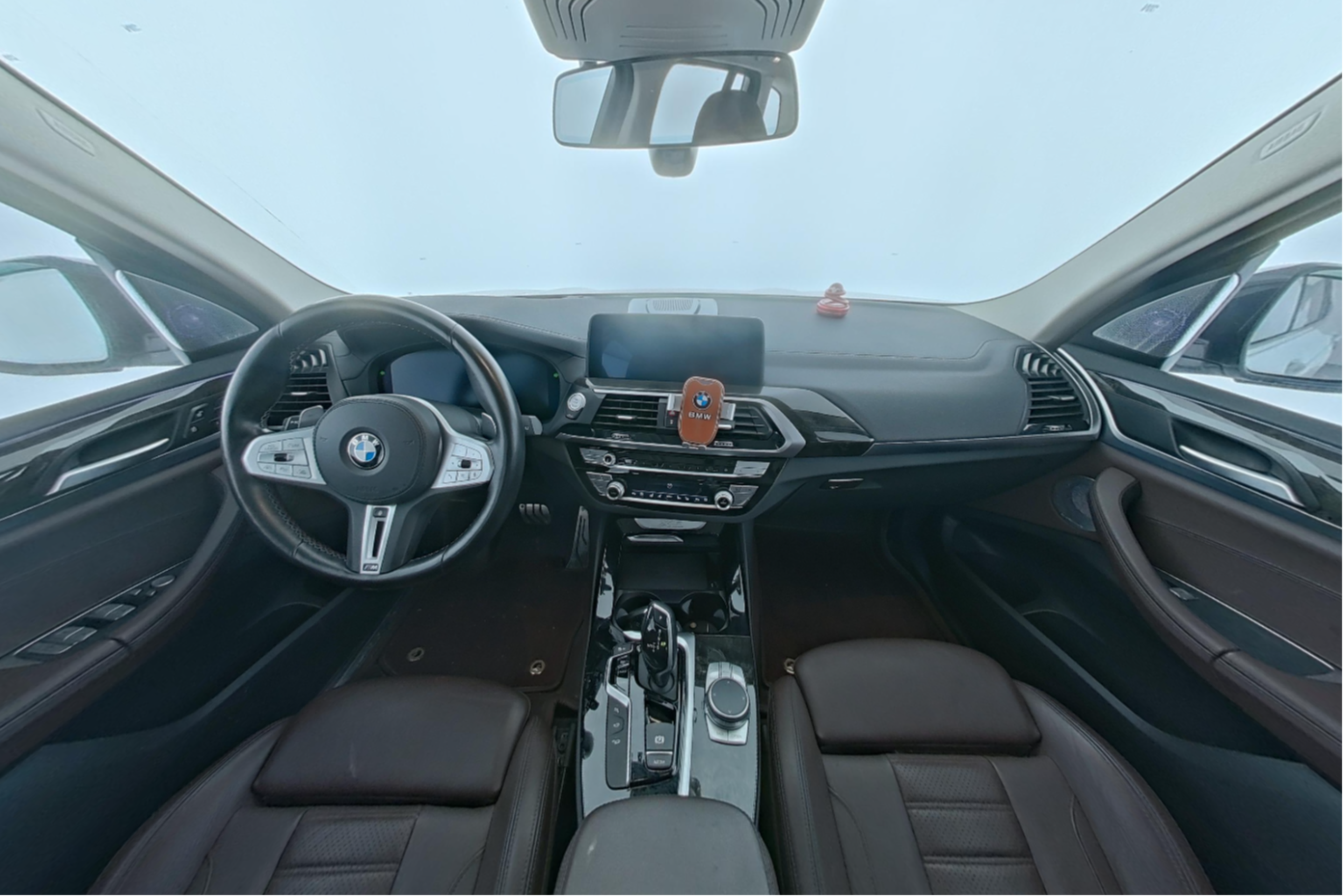 BMW X4 2022 — фото 9