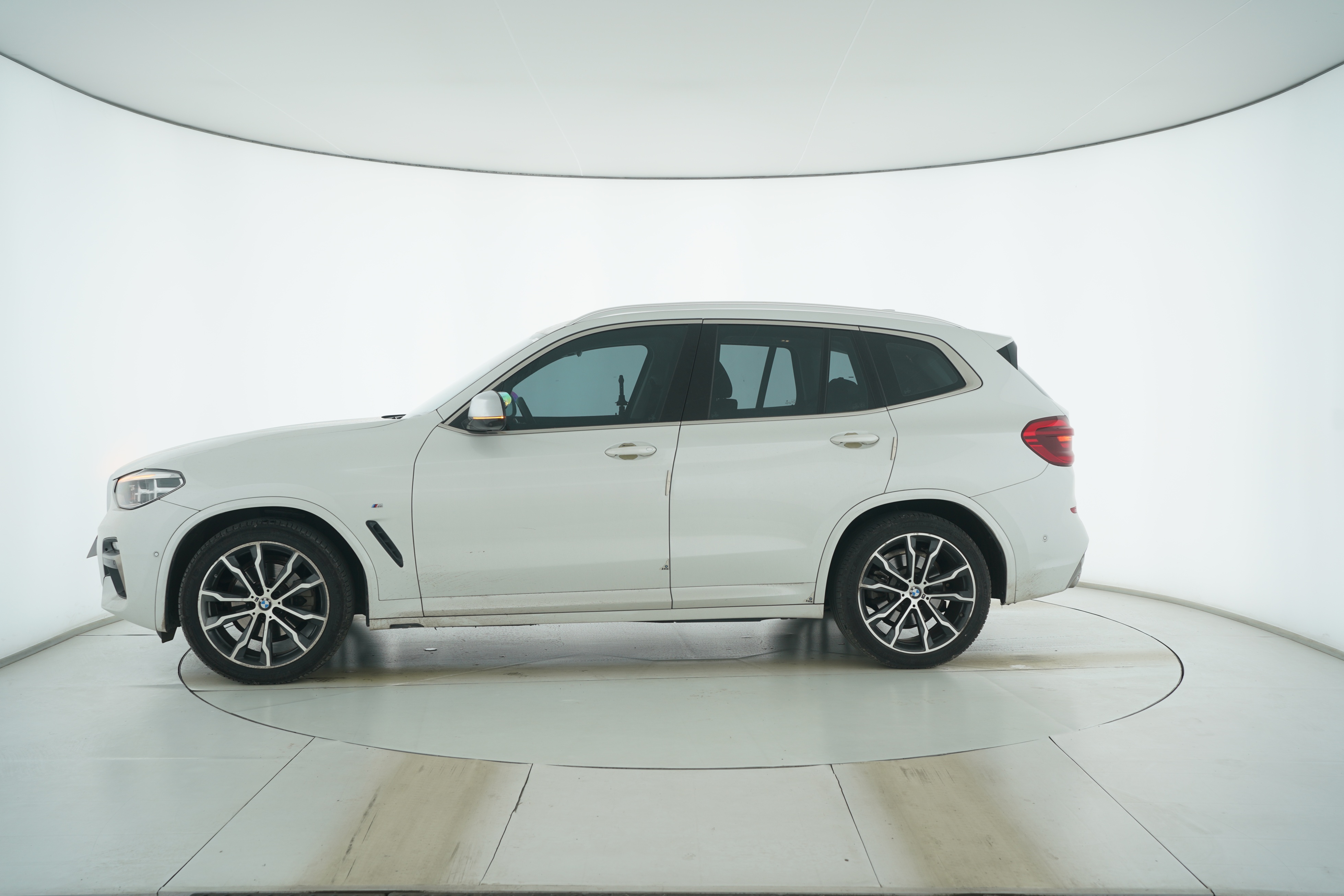 BMW X4 2022 — фото 7