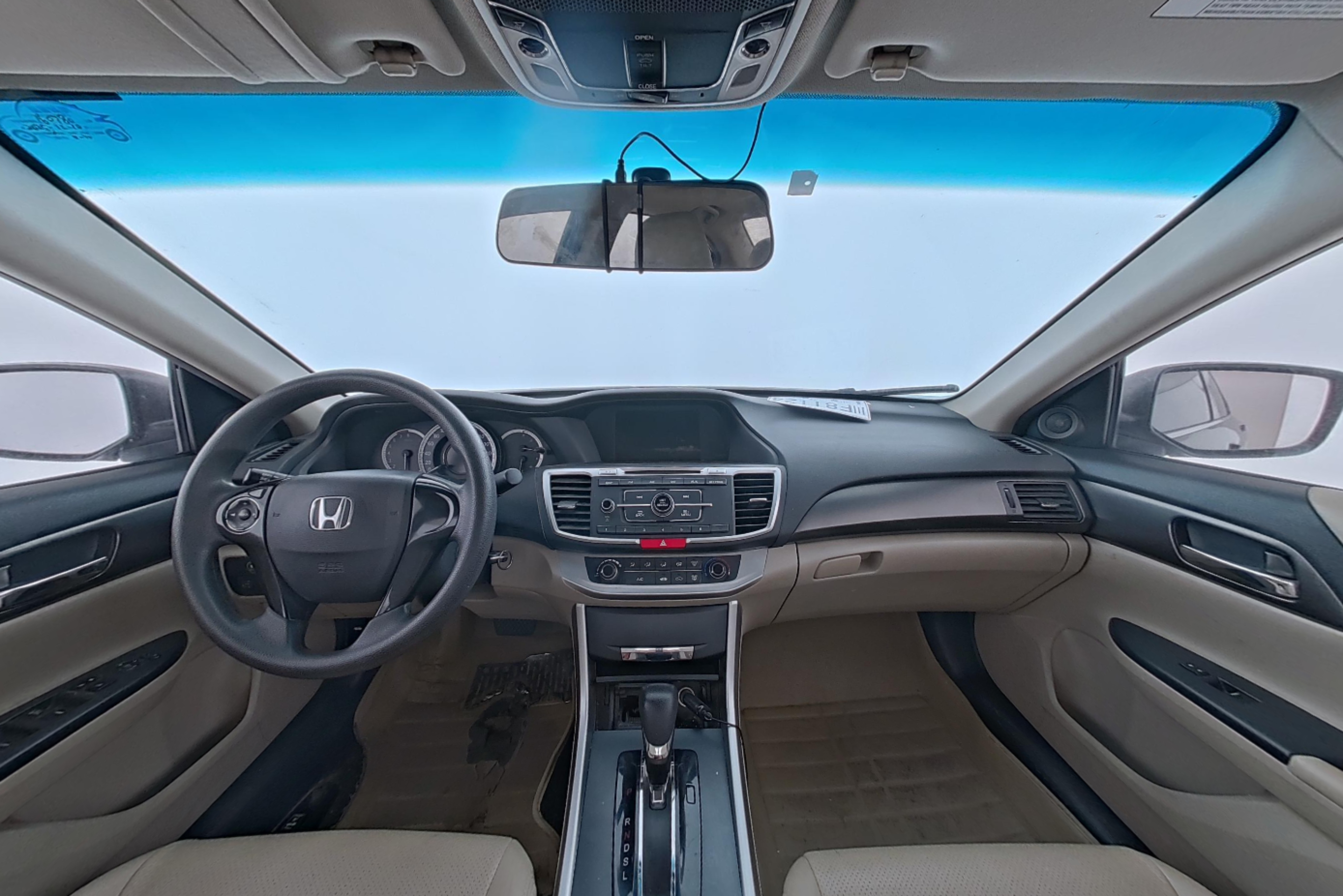 Honda Accord 2015 — фото 9