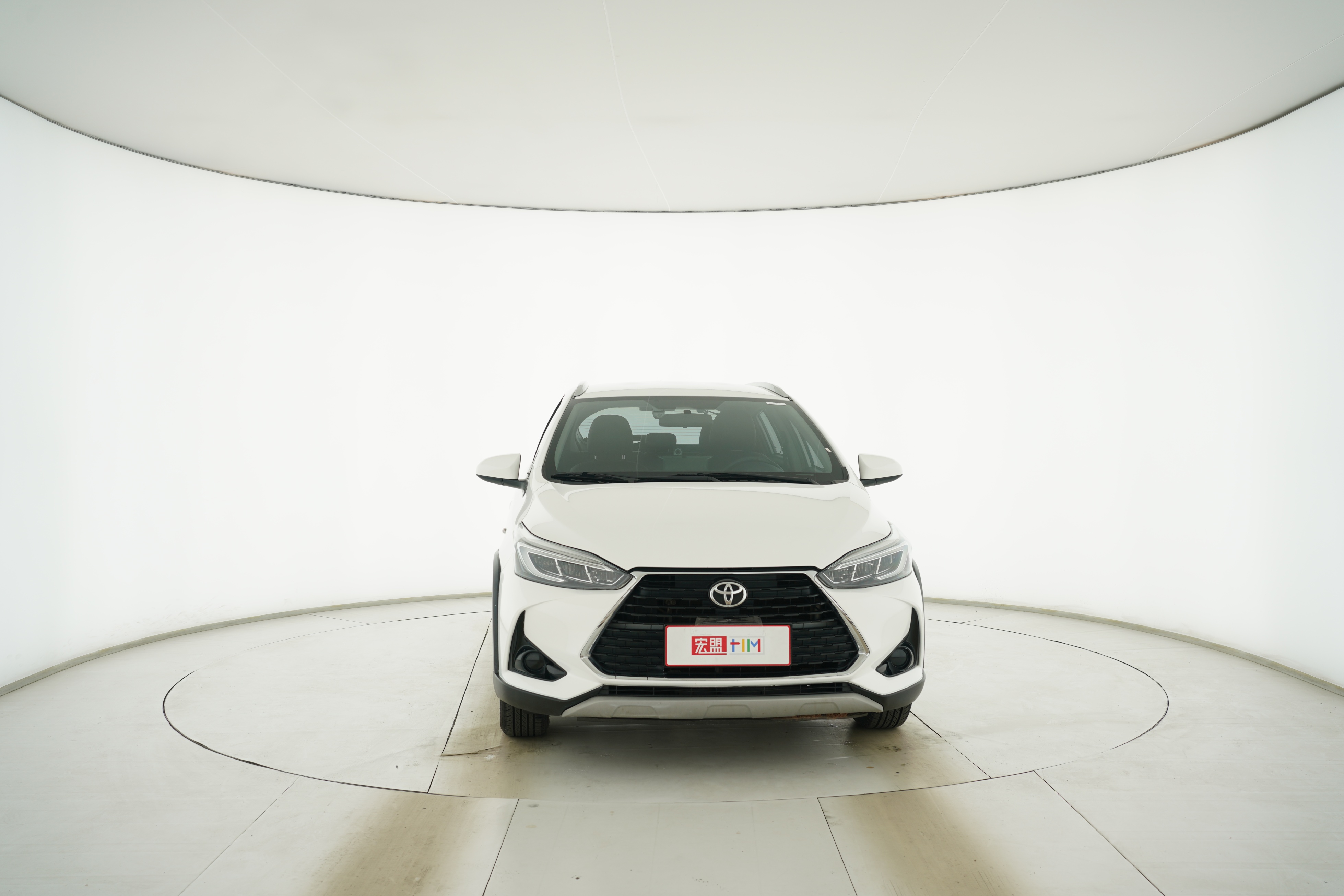 Toyota YARiS L 2022 — фото 5