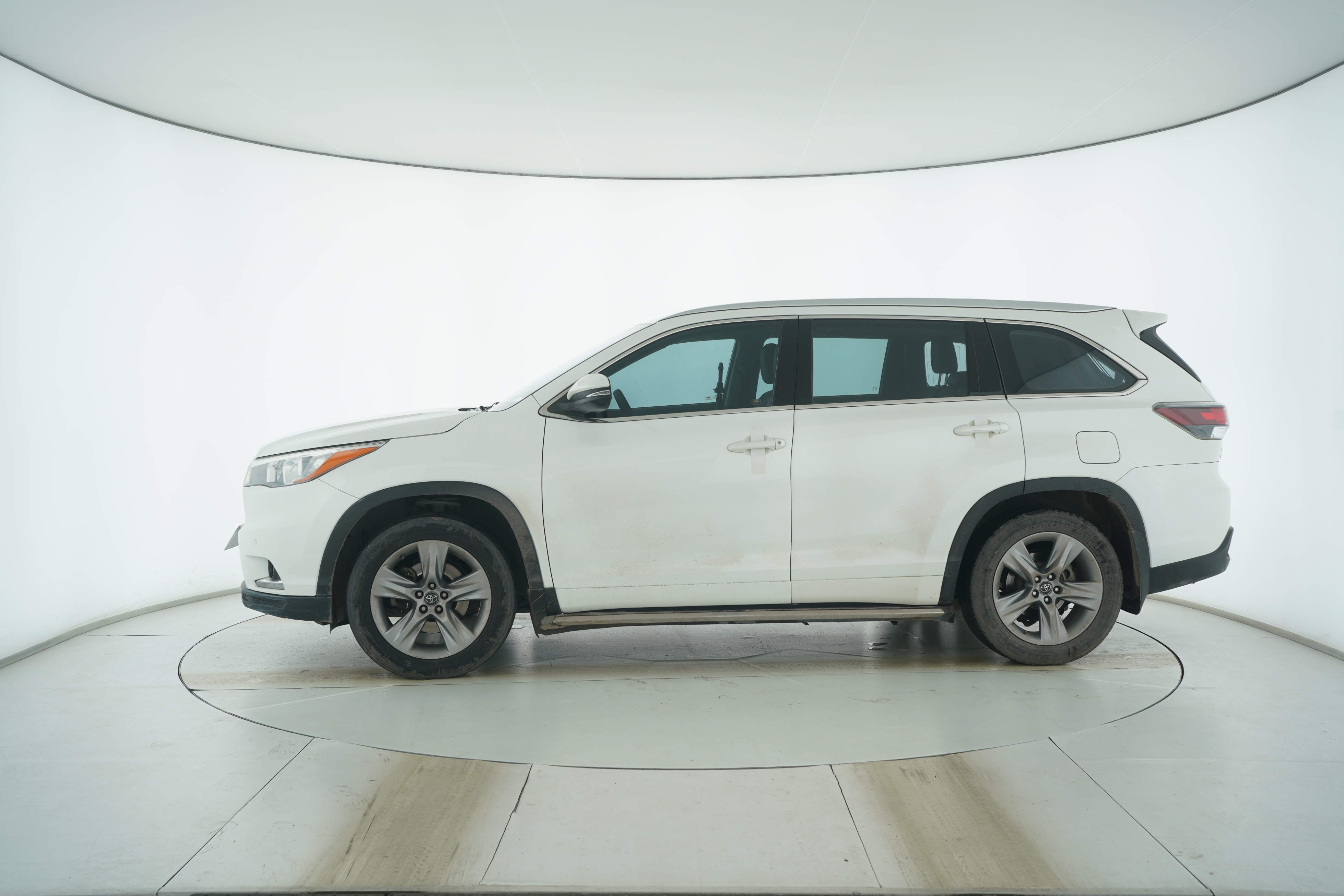 Toyota Highlander 2017 — фото 7