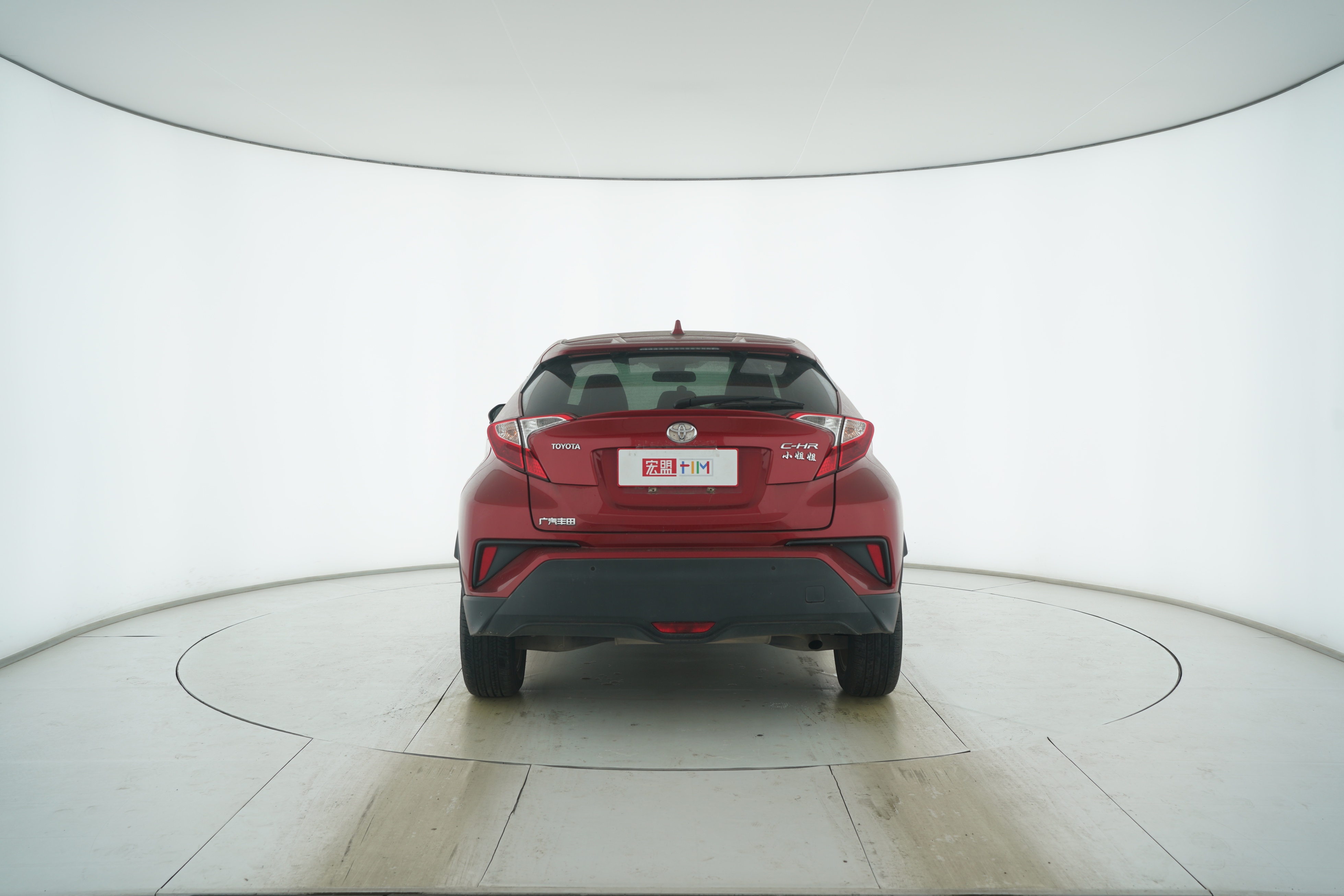 Toyota C-HR 2018 — фото 6