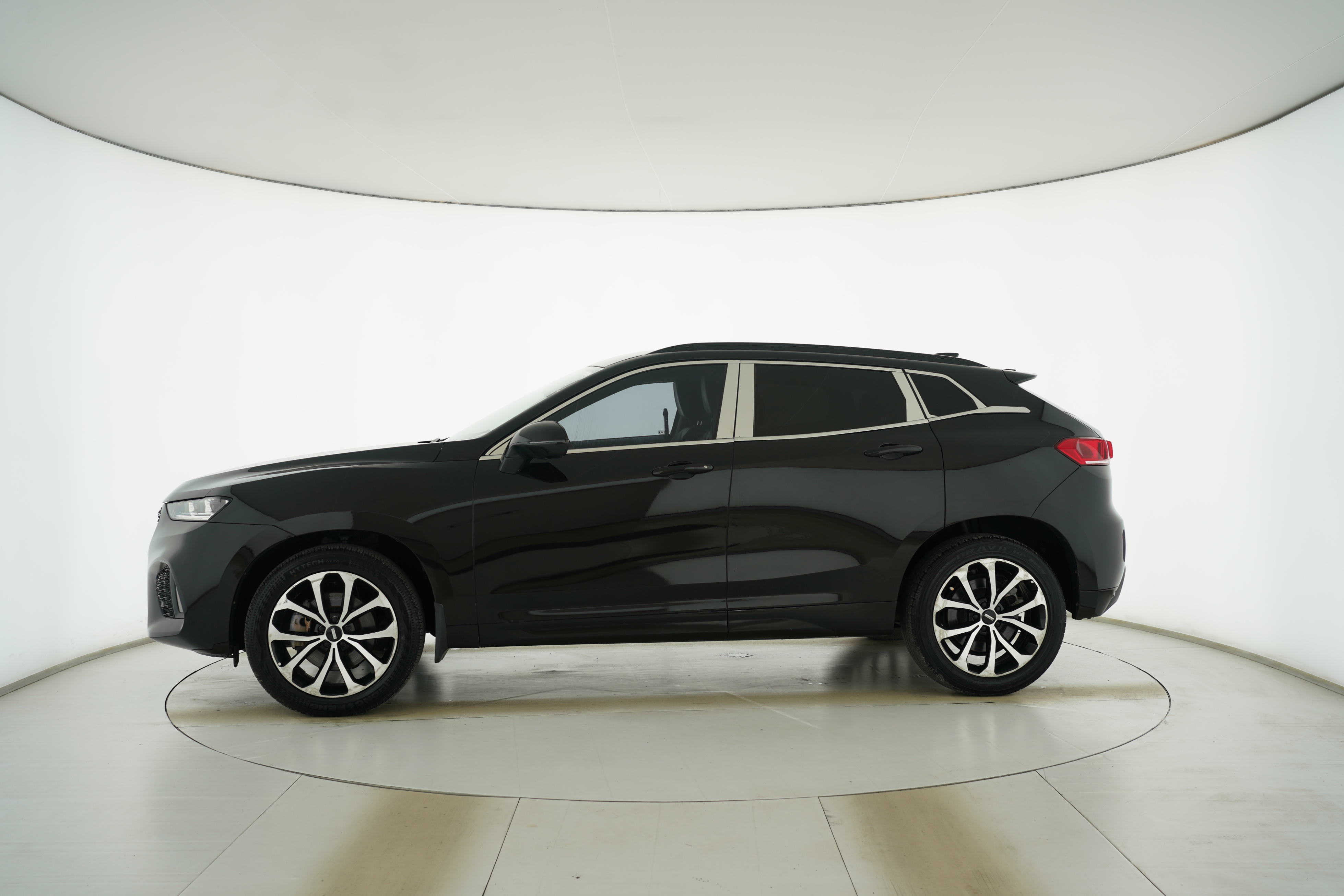 Wei brand Wey VV7 GT-PHEV 2019 — фото 7