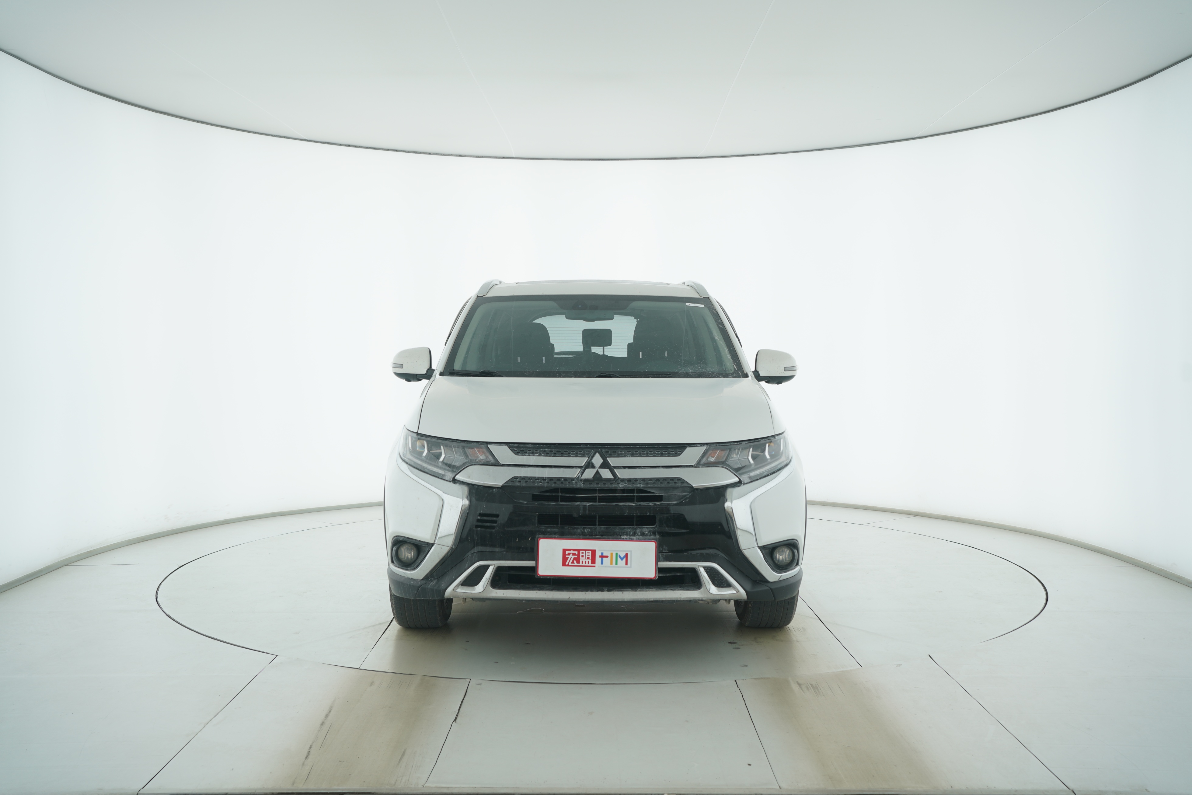 Mitsubishi Outlander 2019 — фото 5