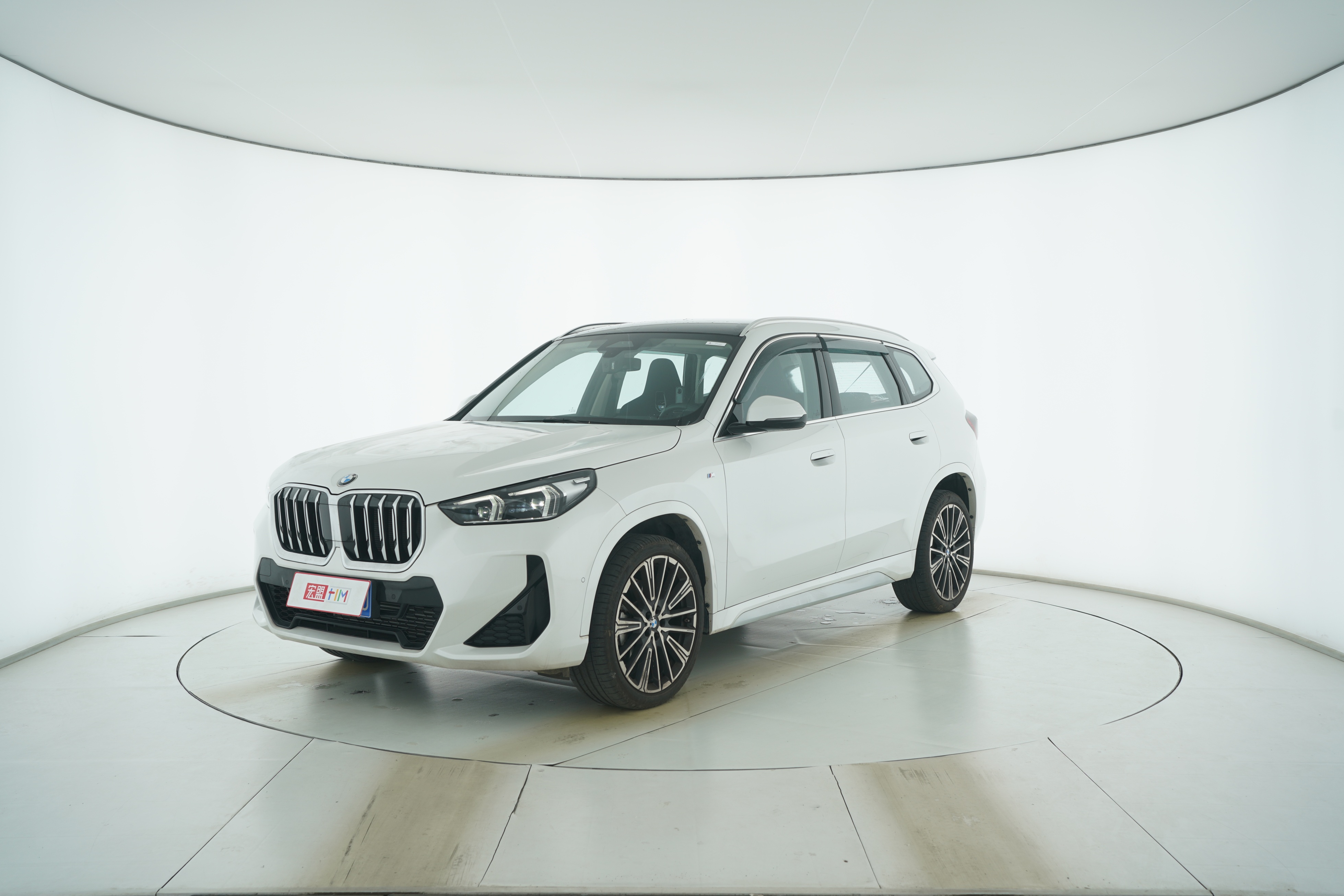 BMW X1 2023 — фото 1