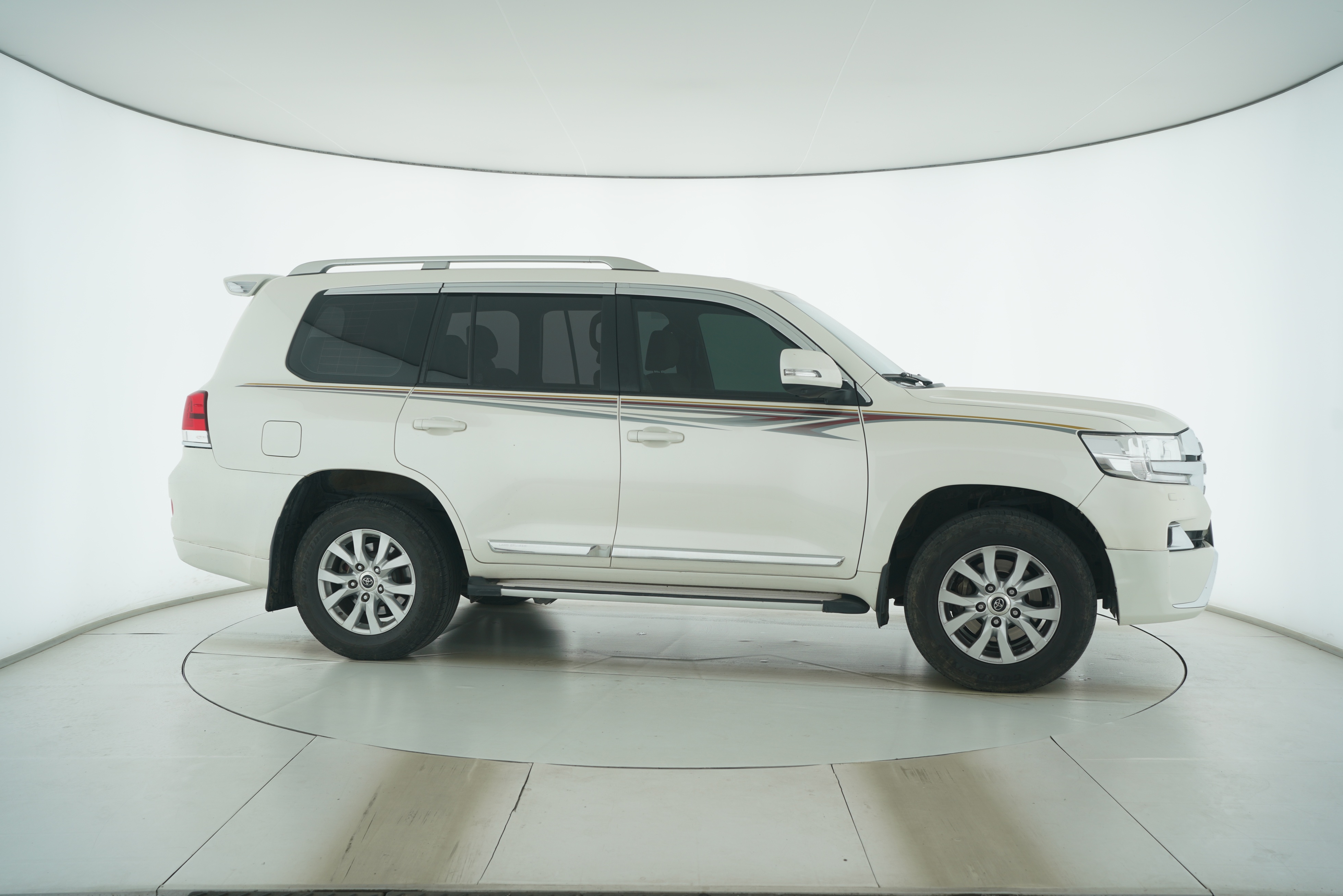 Toyota Land Cruiser (Imported) 2016 — фото 8