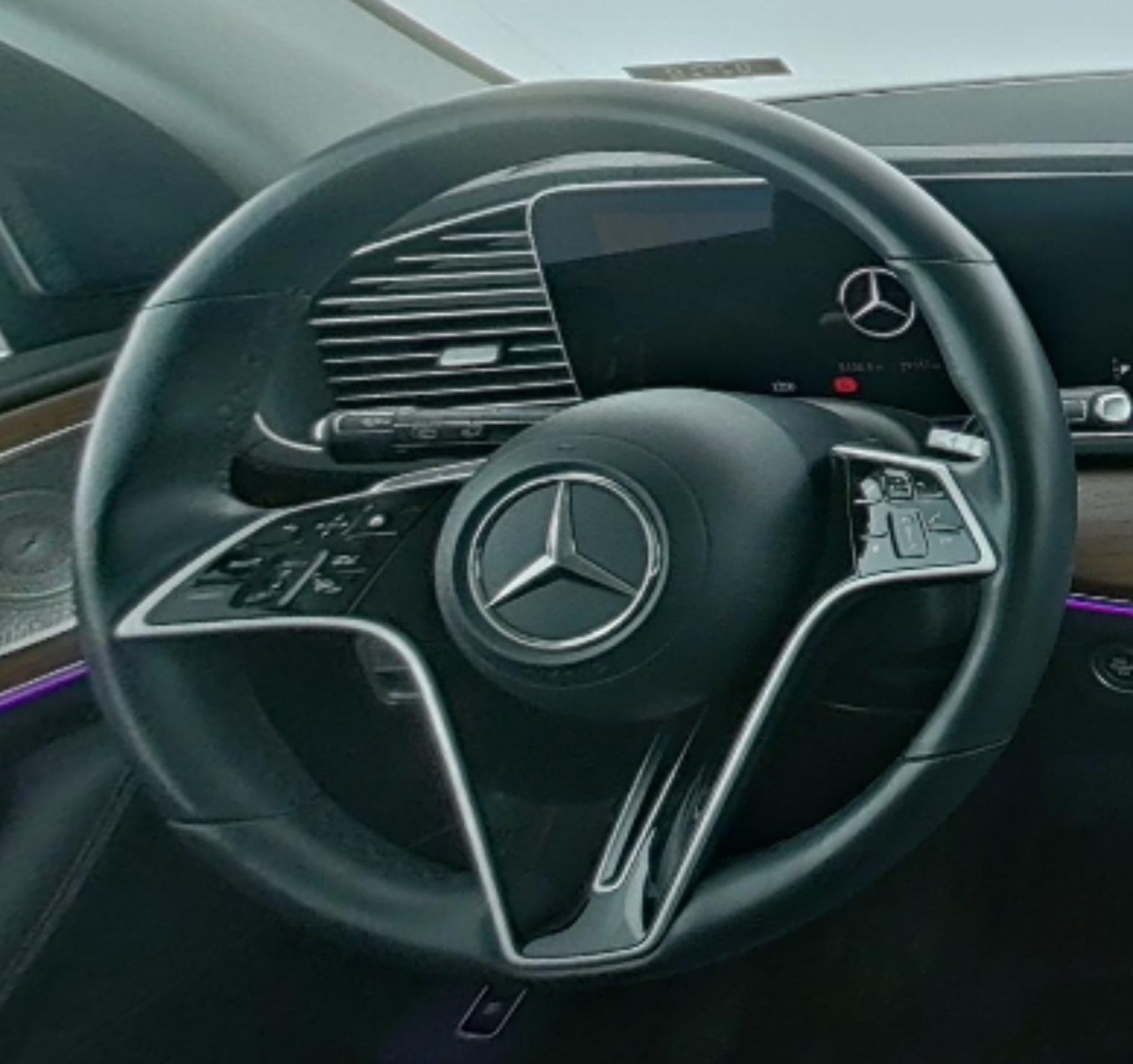 Mercedes Benz GLE 2024 — фото 10