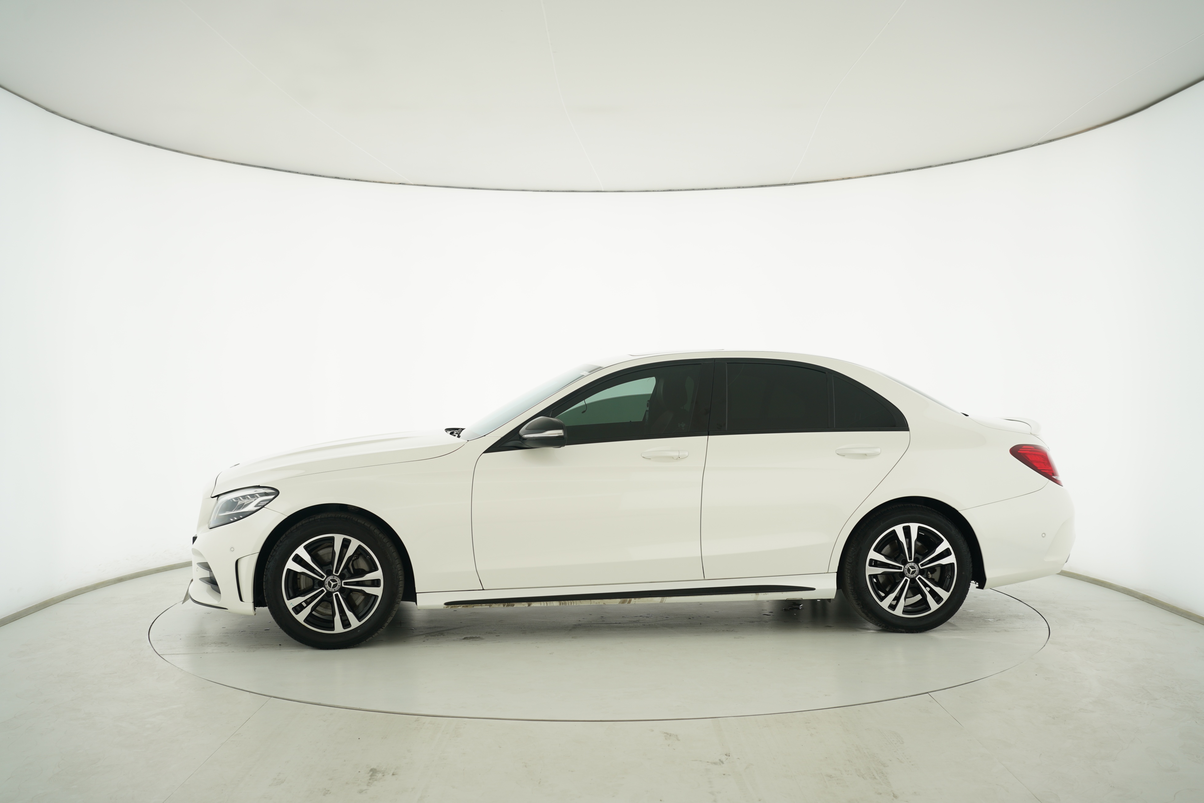 Mercedes Benz C-Class 2020 — фото 7