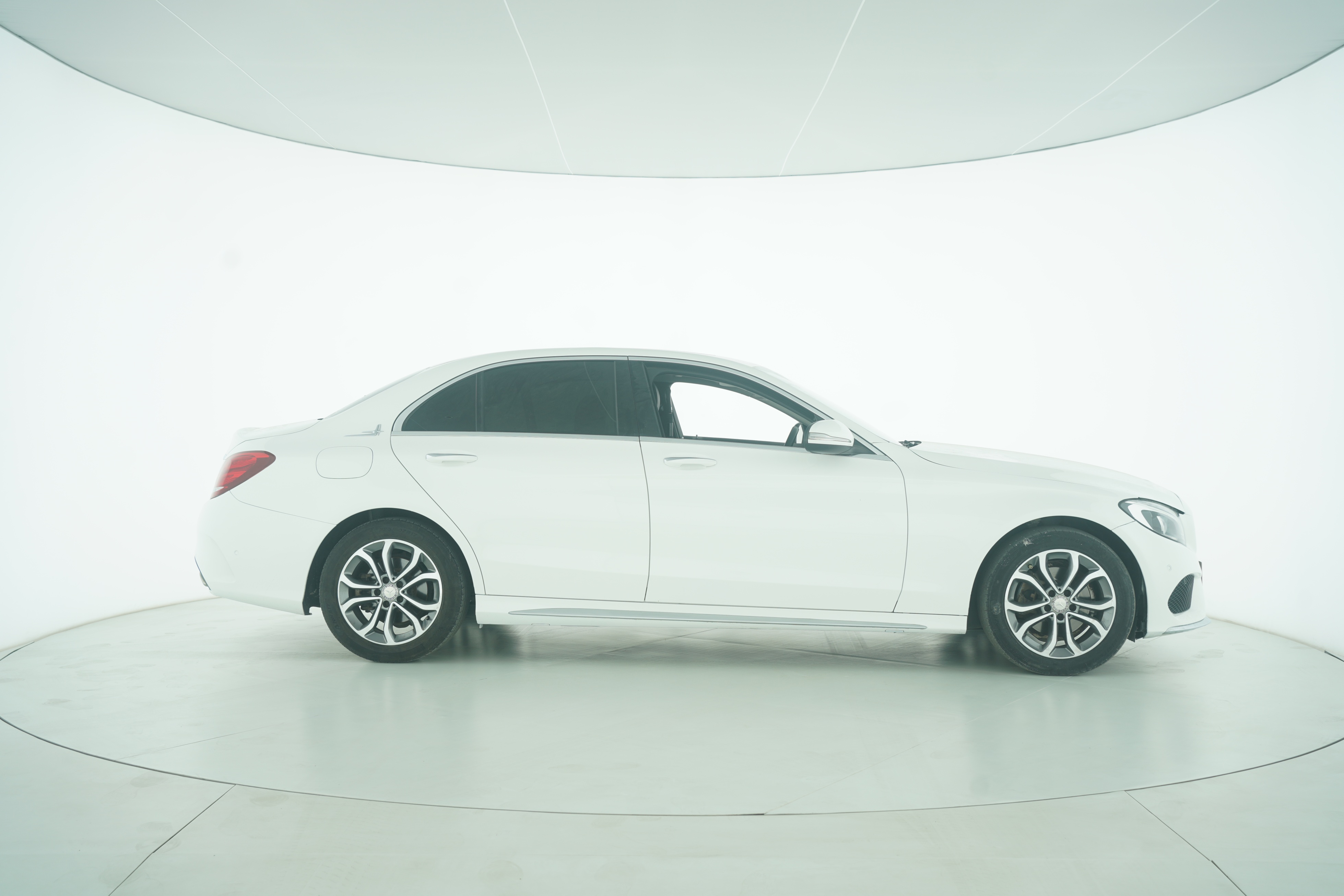 Mercedes Benz C-Class 2015 — фото 8