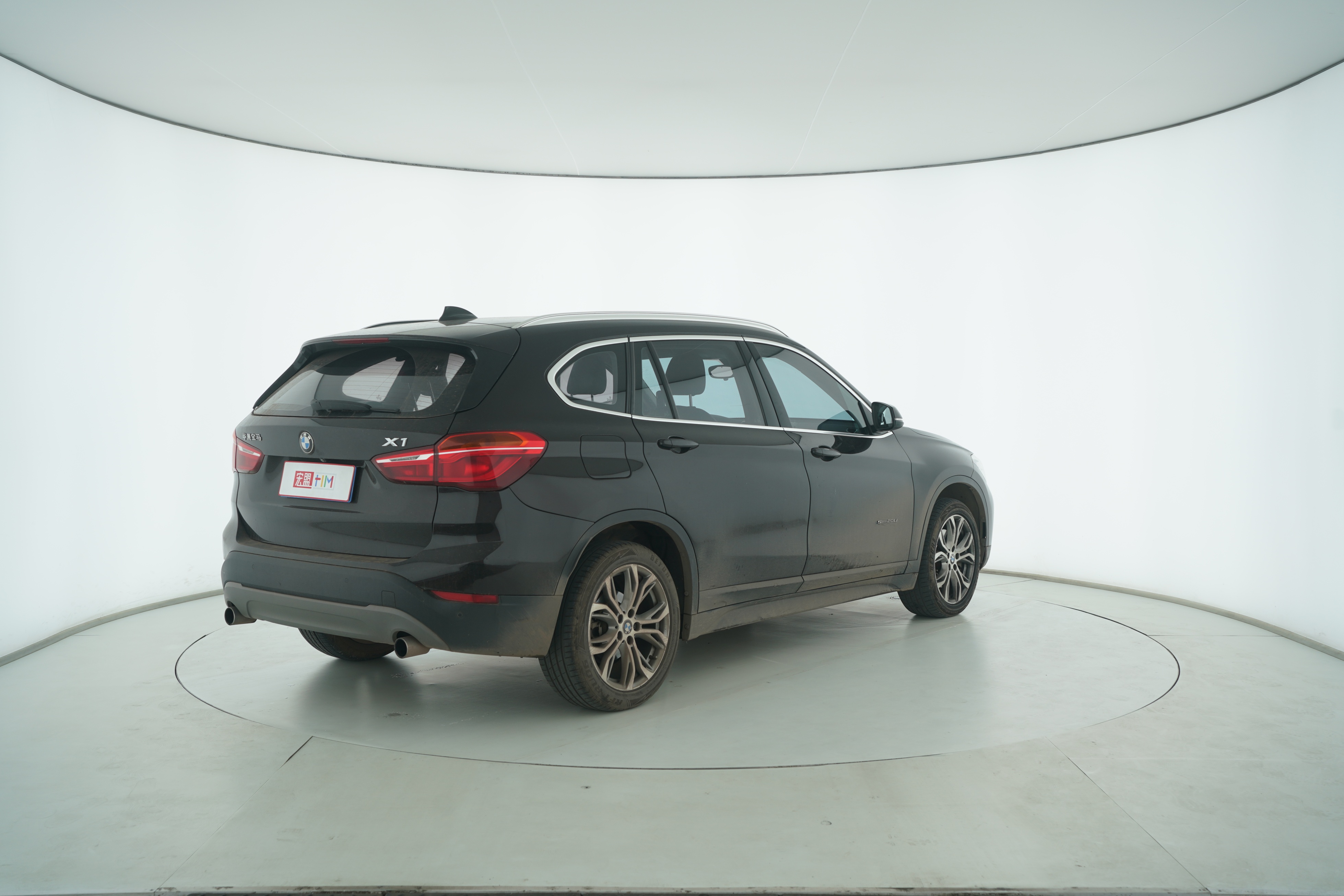 BMW X1 2018 — фото 4