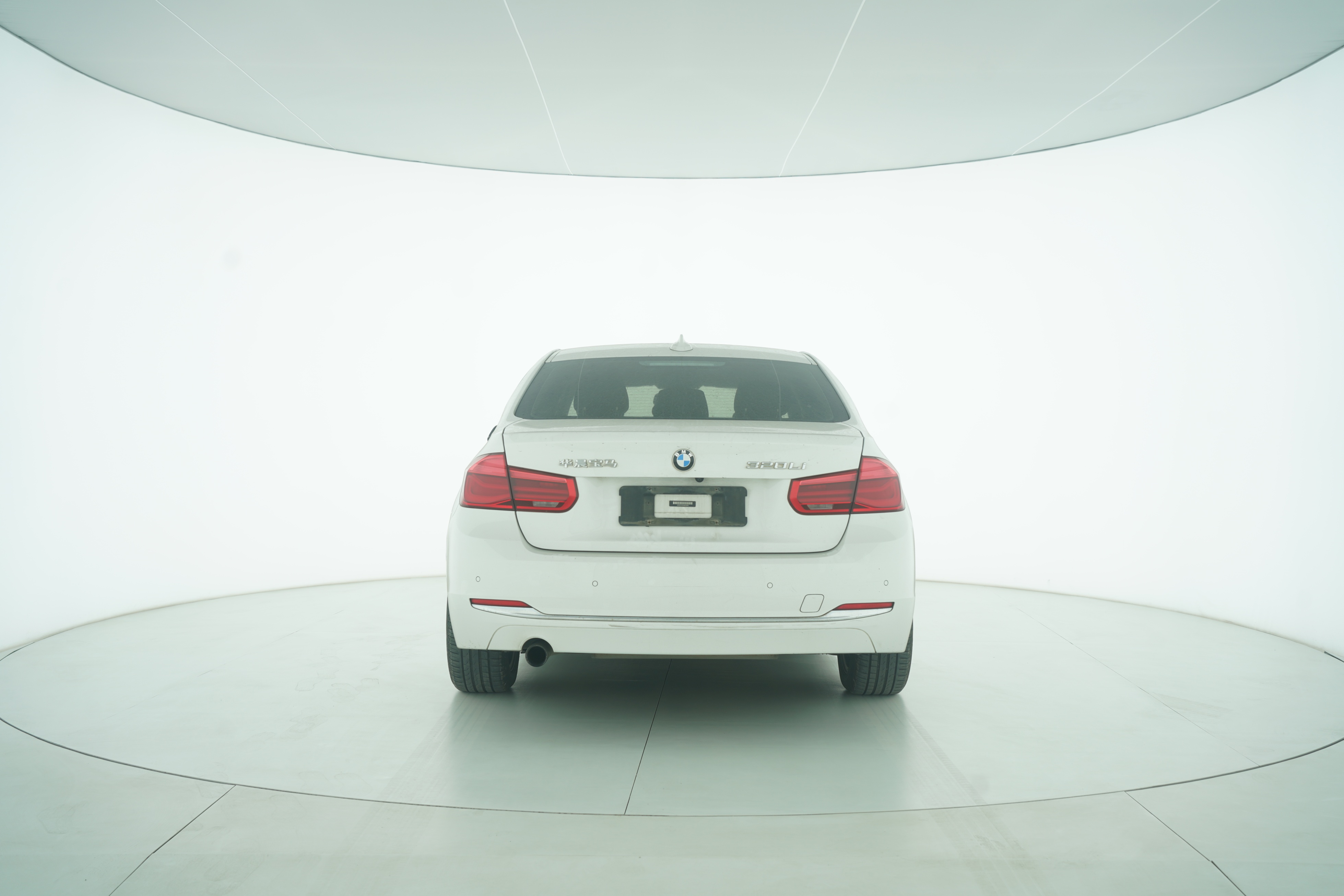 BMW 3 Series 2016 — фото 6