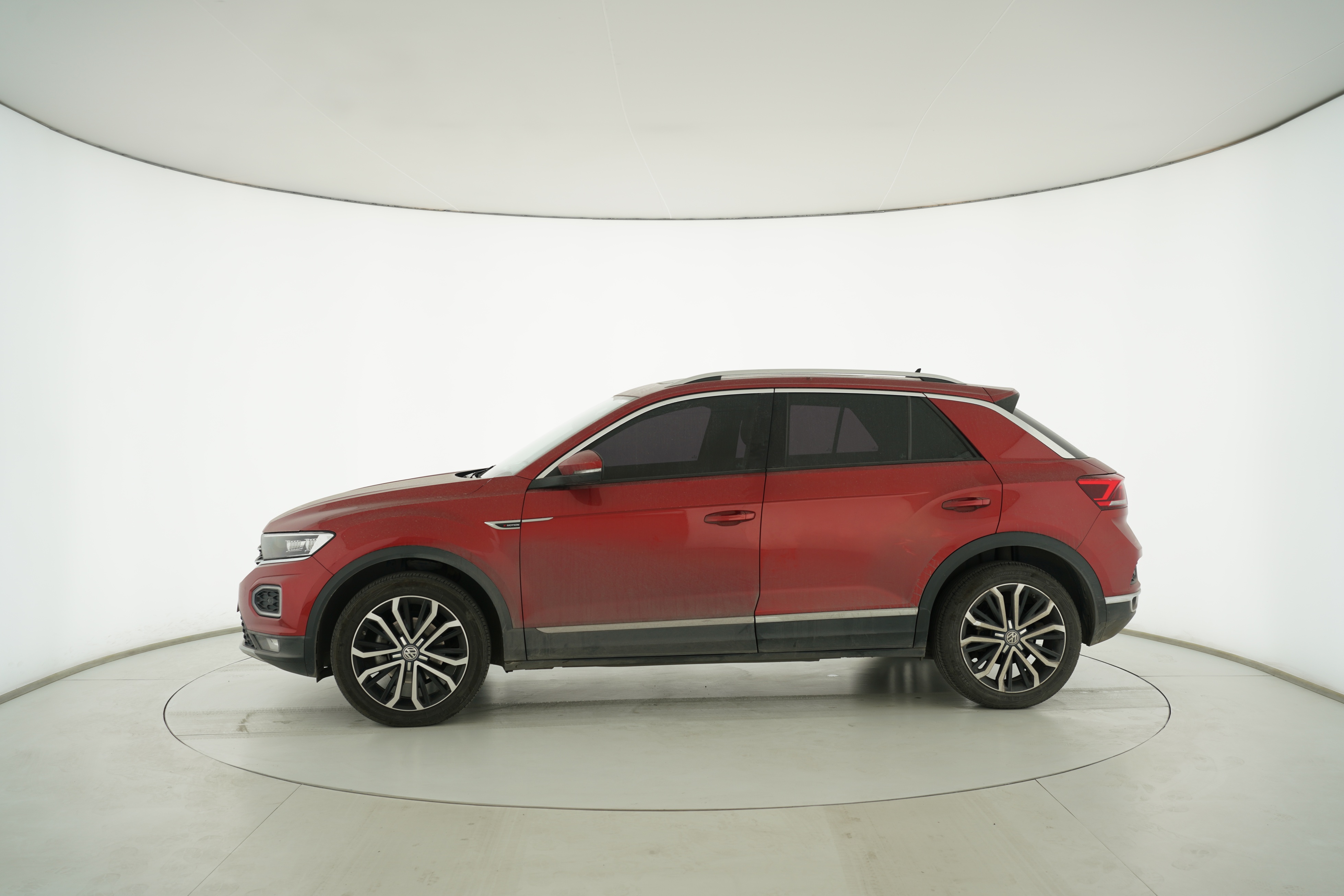 Volkswagen T-ROC 2018 — фото 7