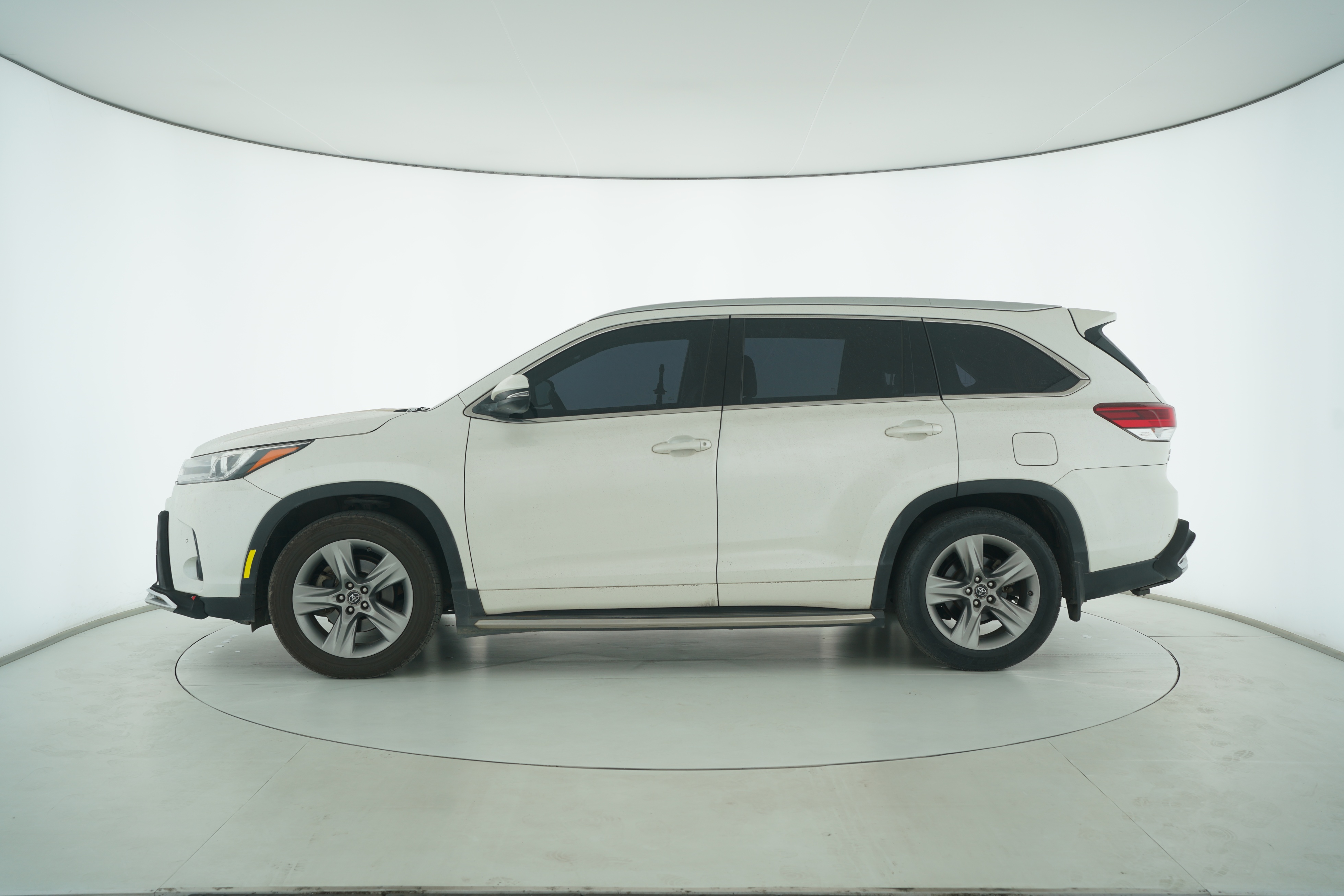Toyota Highlander 2018 — фото 7