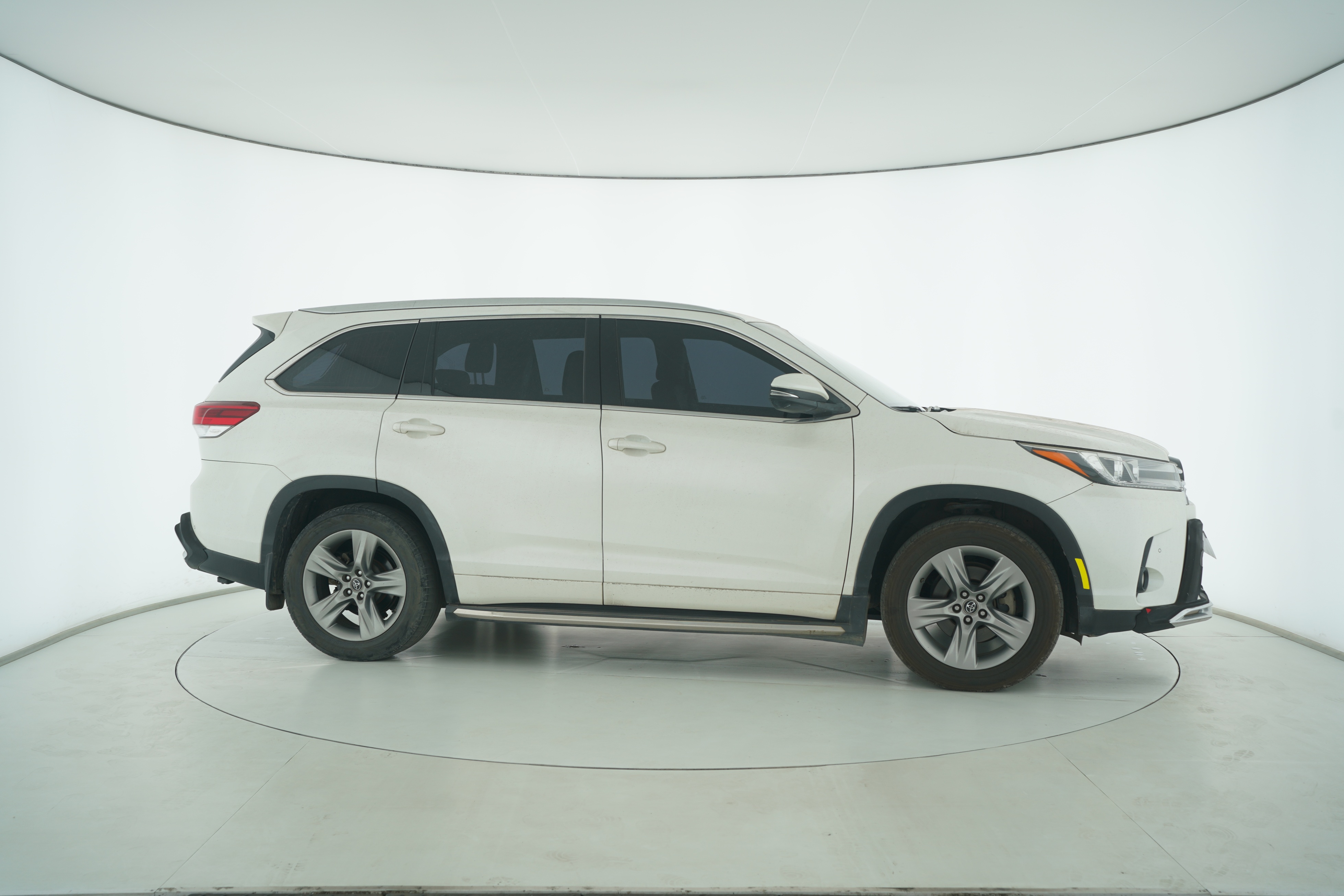 Toyota Highlander 2018 — фото 8