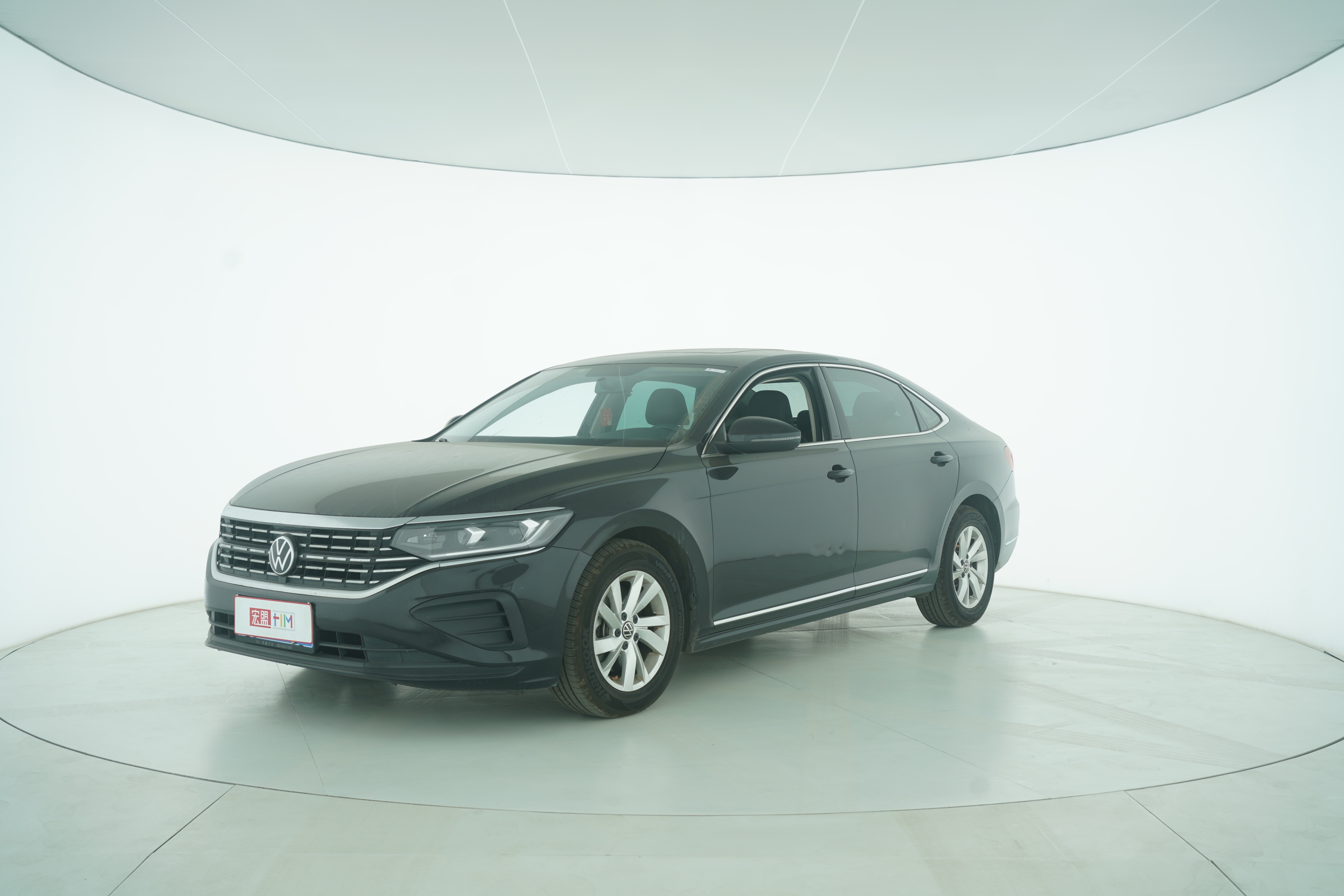 Volkswagen Passat 2015 — фото 1