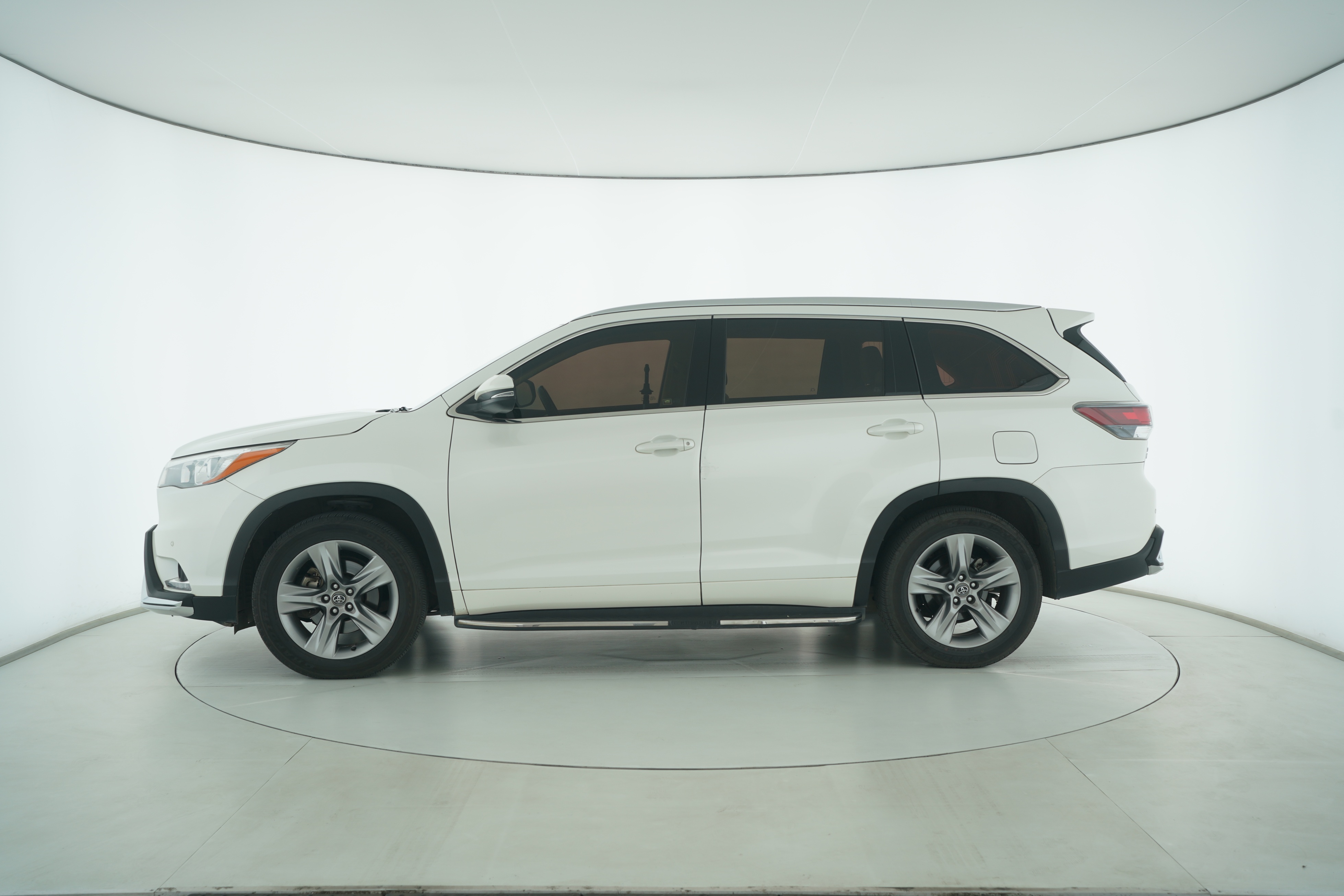 Toyota Highlander 2015 — фото 7