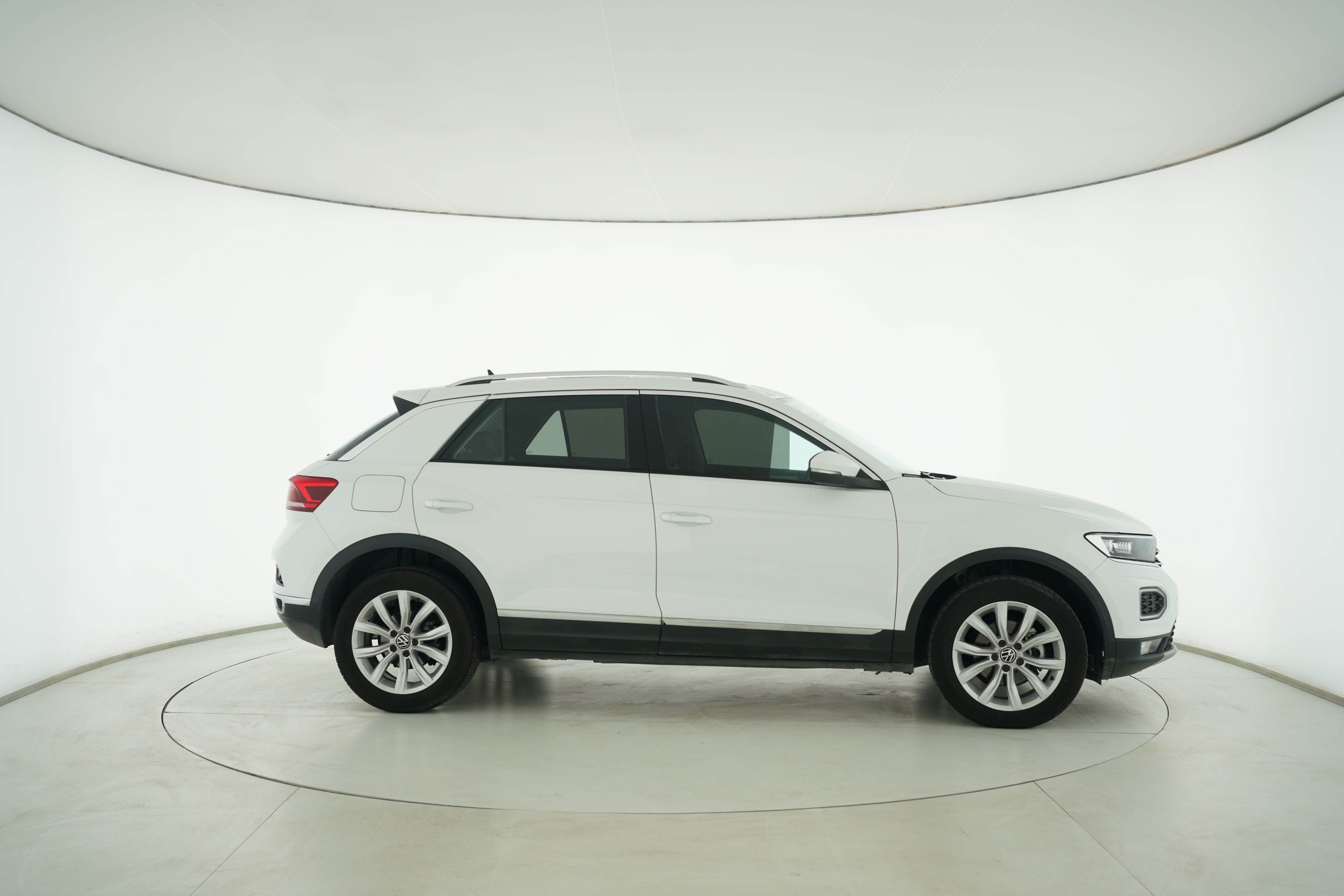 Volkswagen T-ROC 2022 — фото 8