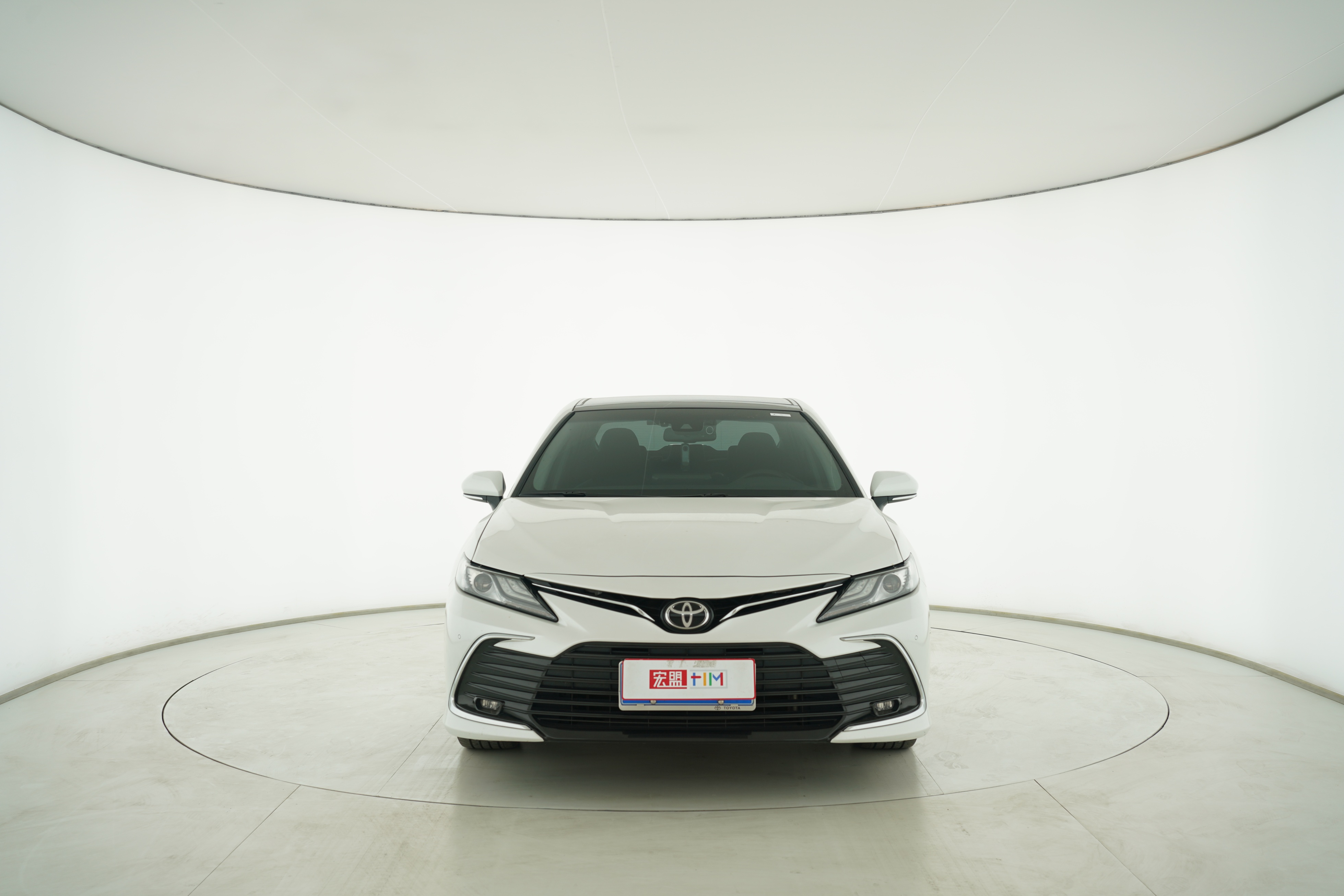 Toyota Camry 2022 — фото 5