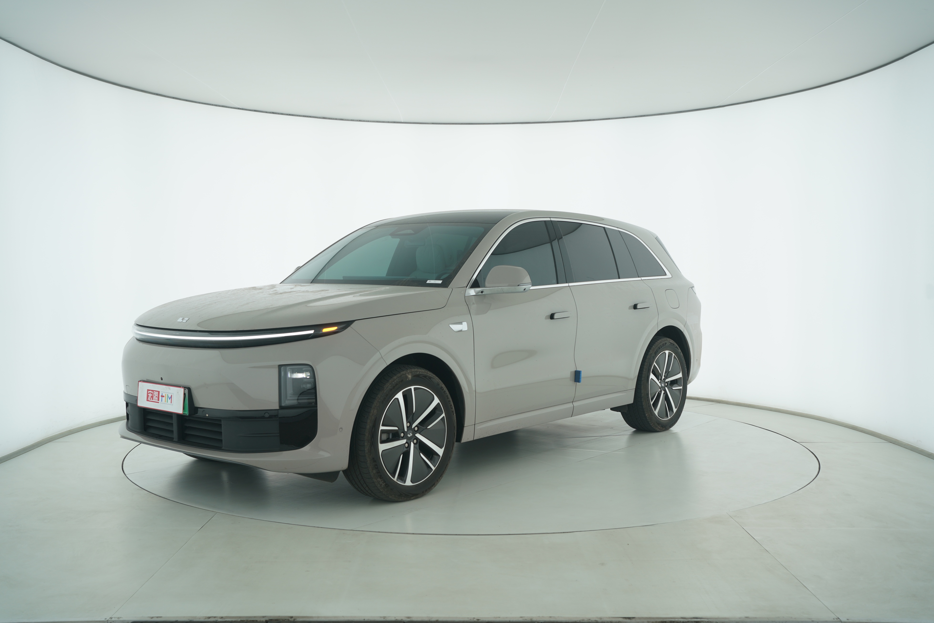 Li Auto L6 2024 — фото 1