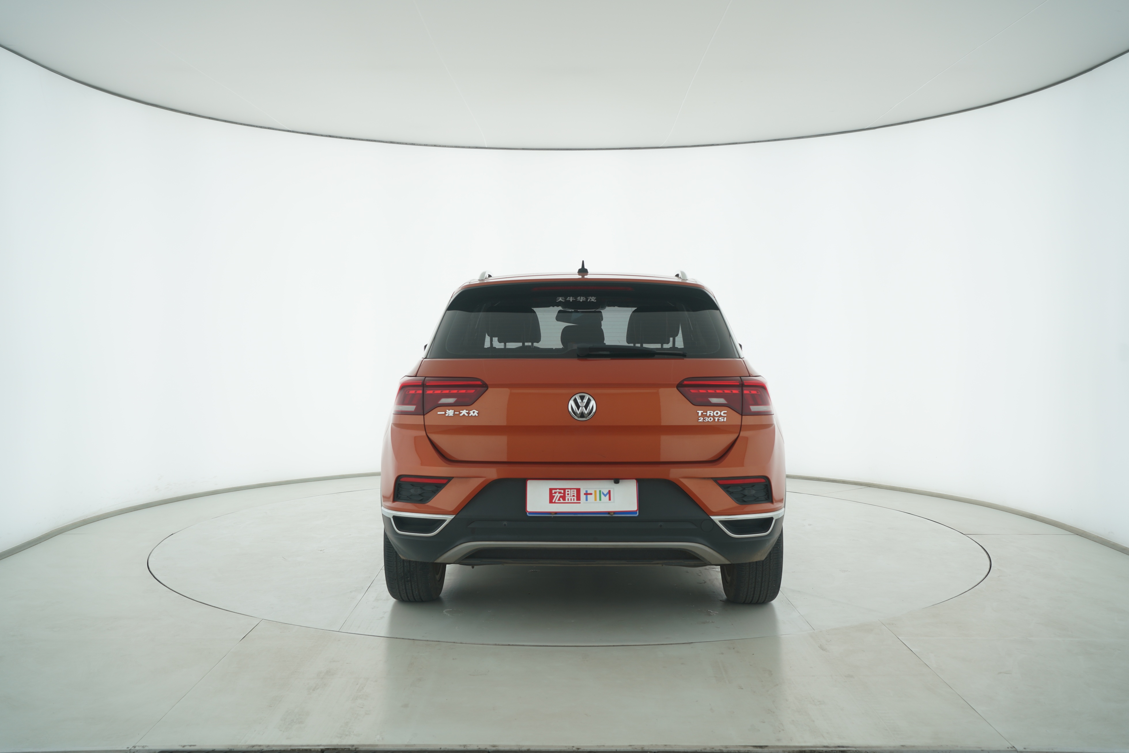 Volkswagen T-ROC 2018 — фото 6