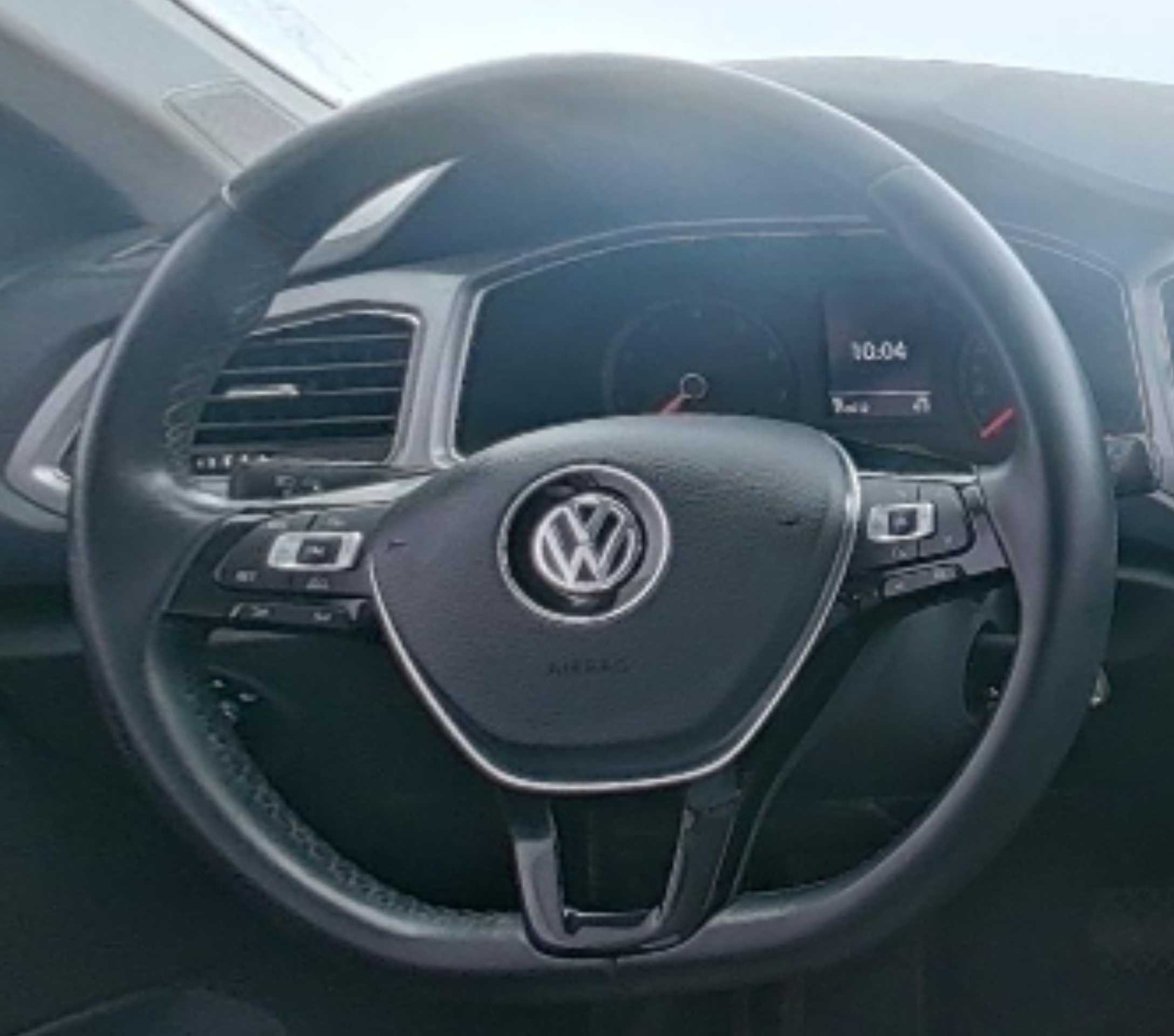 Volkswagen T-ROC 2018 — фото 10