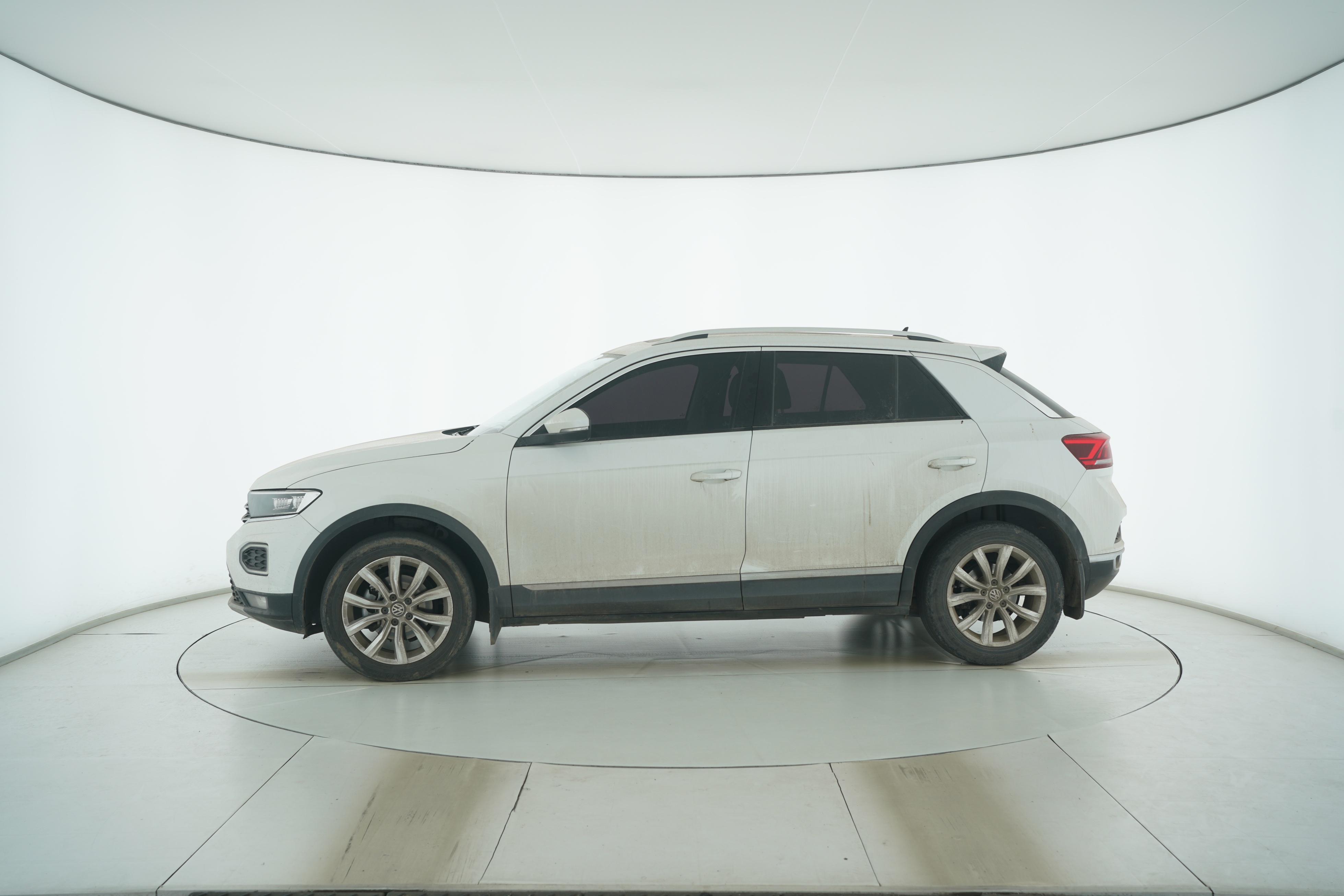 Volkswagen T-ROC 2018 — фото 7