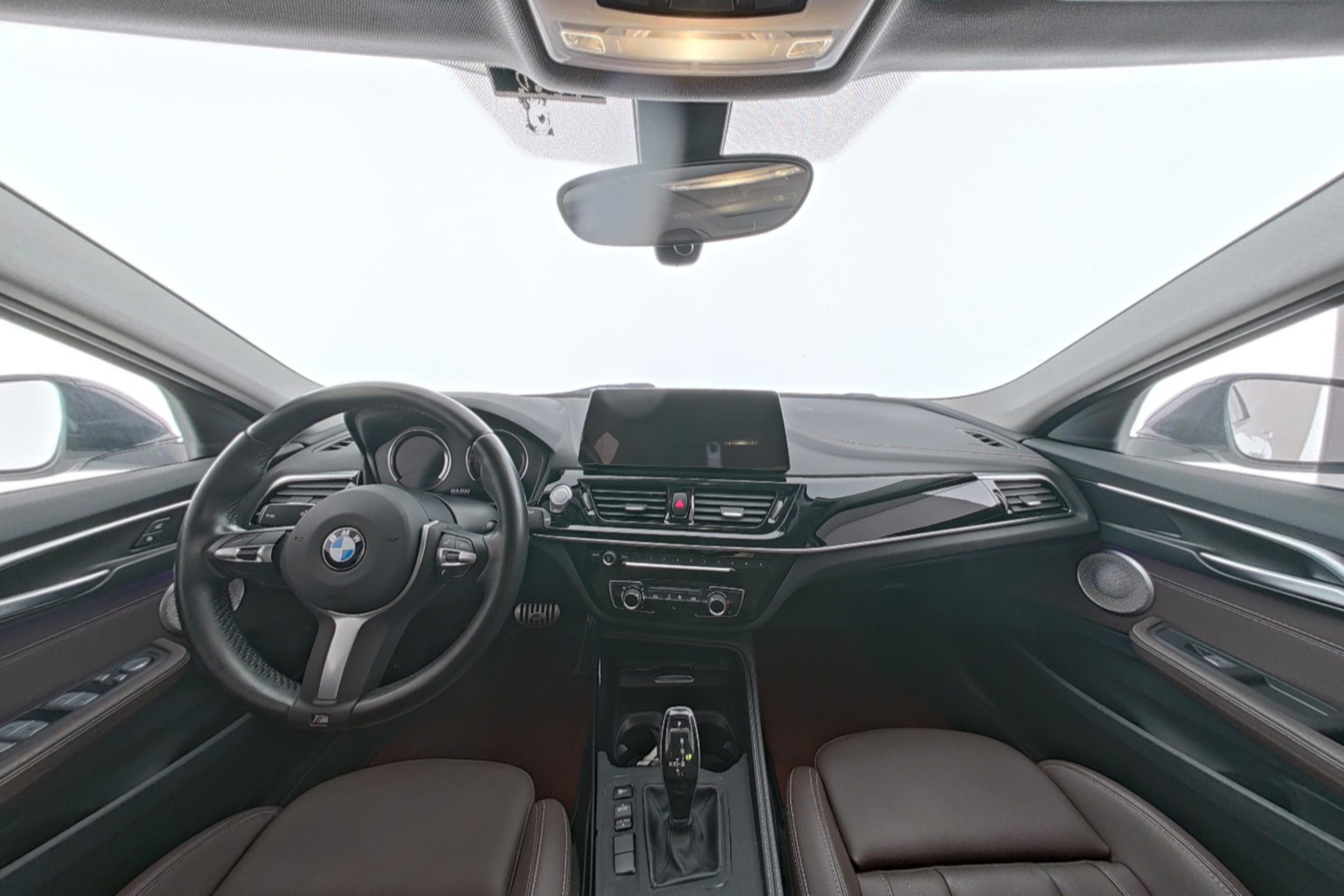 BMW 1 Series 2022 — фото 9